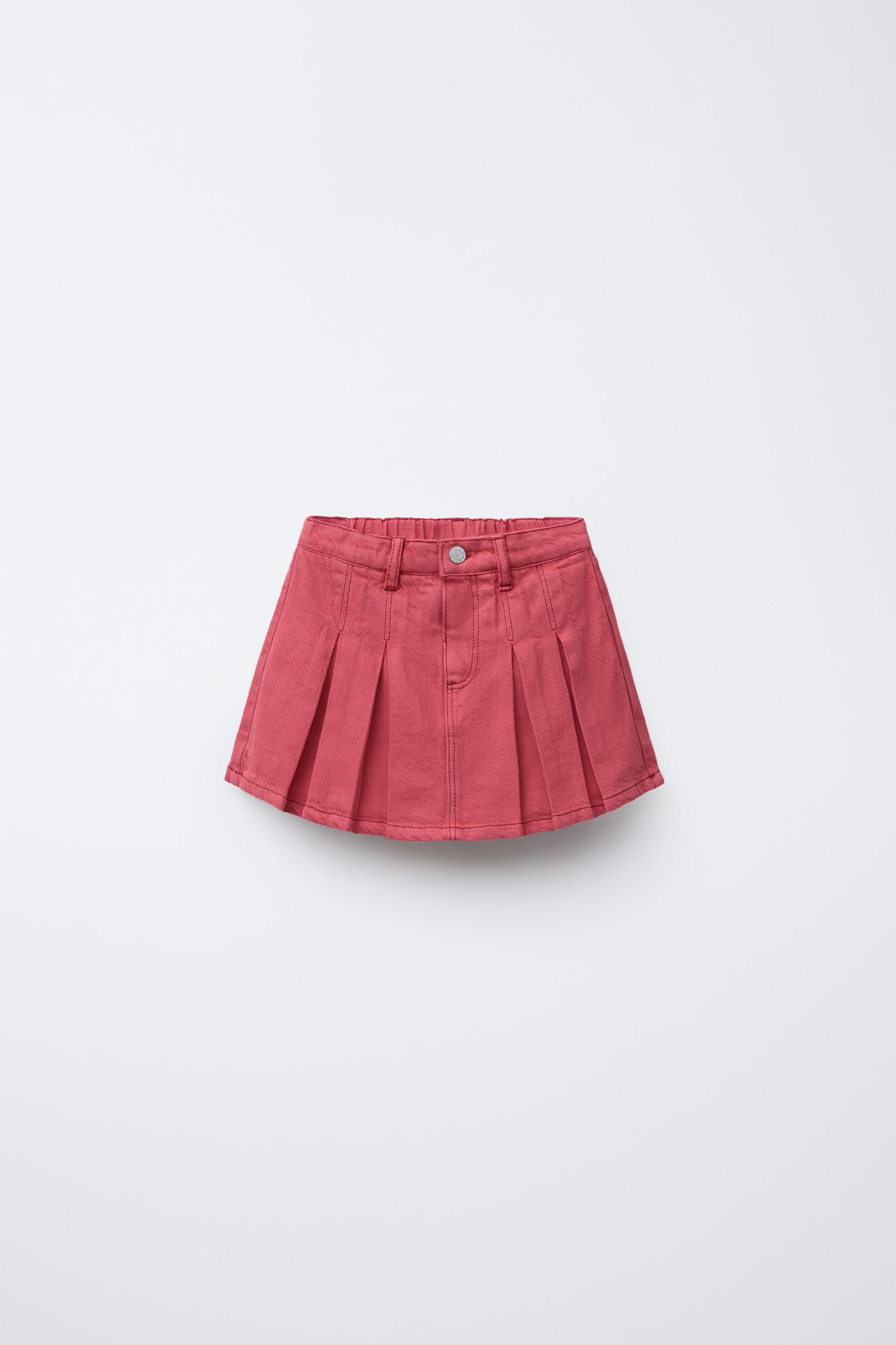 SERGED PLEATED SKORT