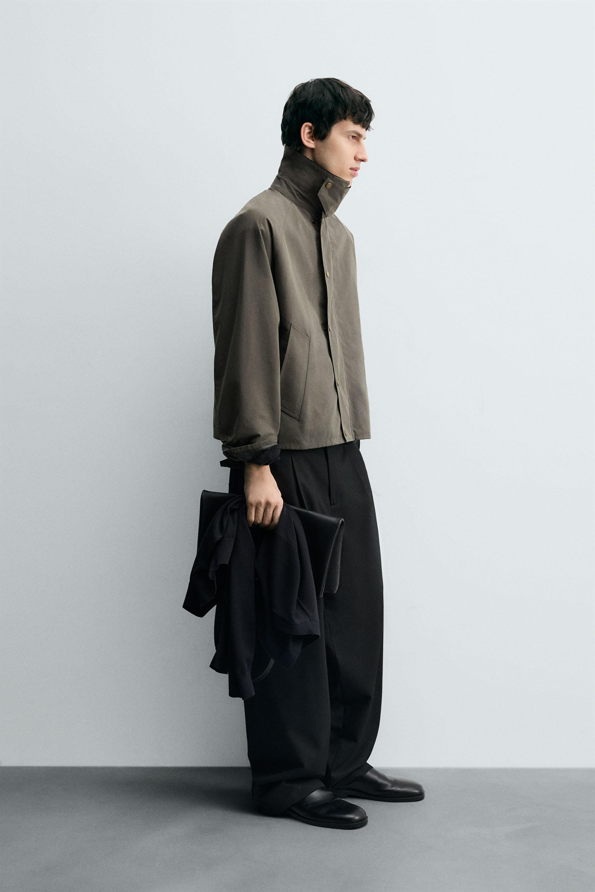 CONTRAST COLLAR TECHNICAL JACKET