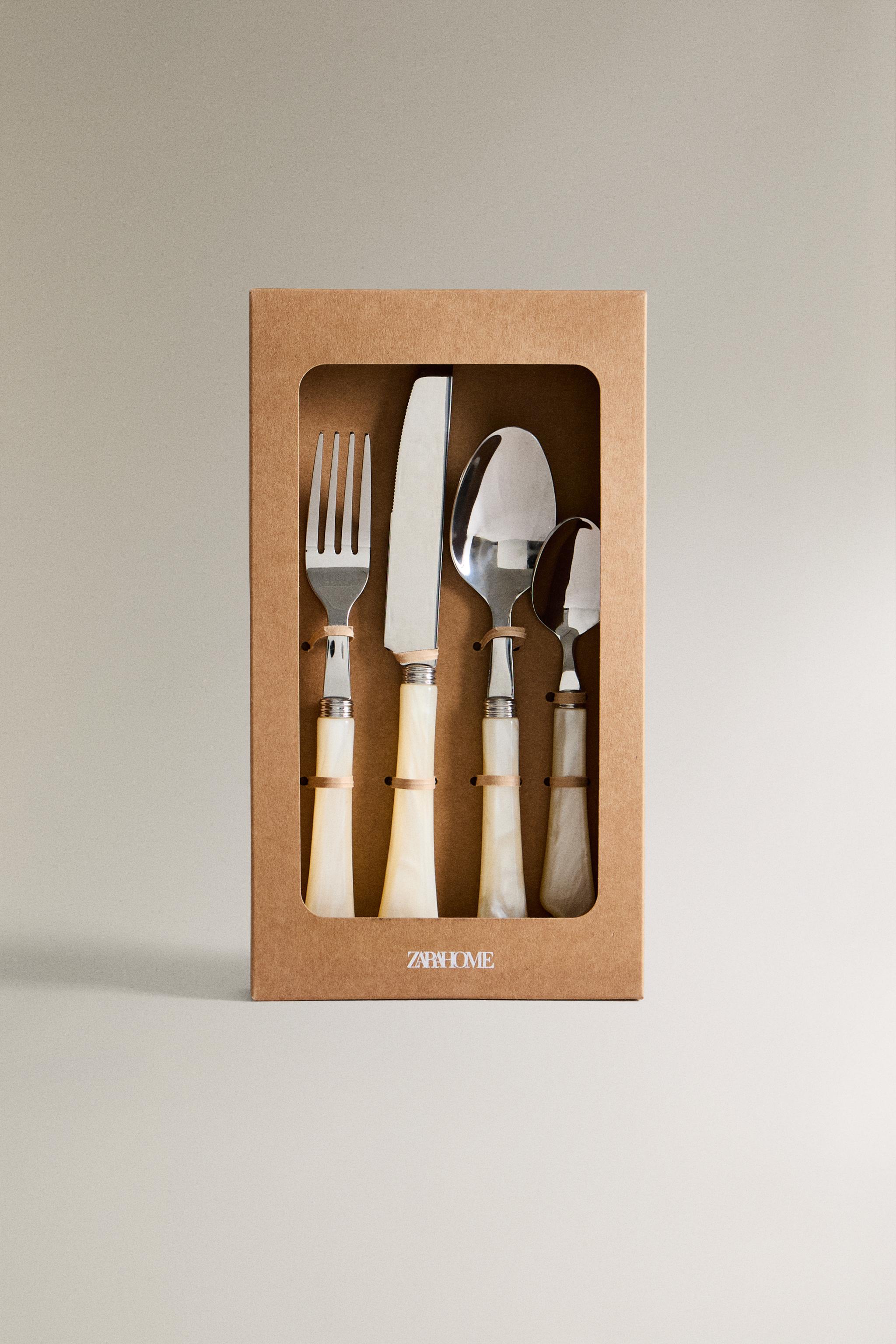 4-PIECE FLATWARE SET WITH PEARL-EFFECT HANDLE