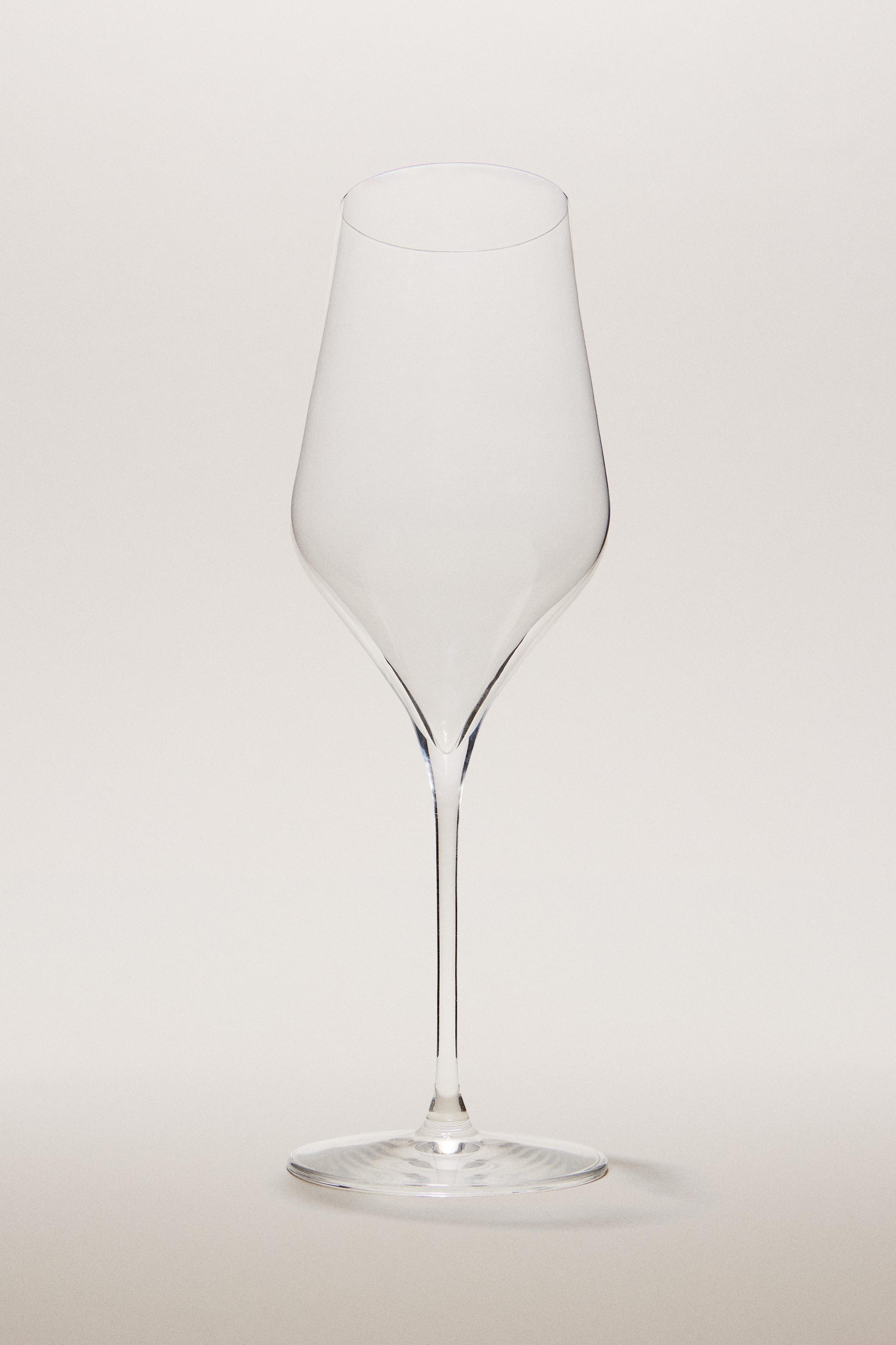 PLAIN CRYSTALLINE WINE GLASS