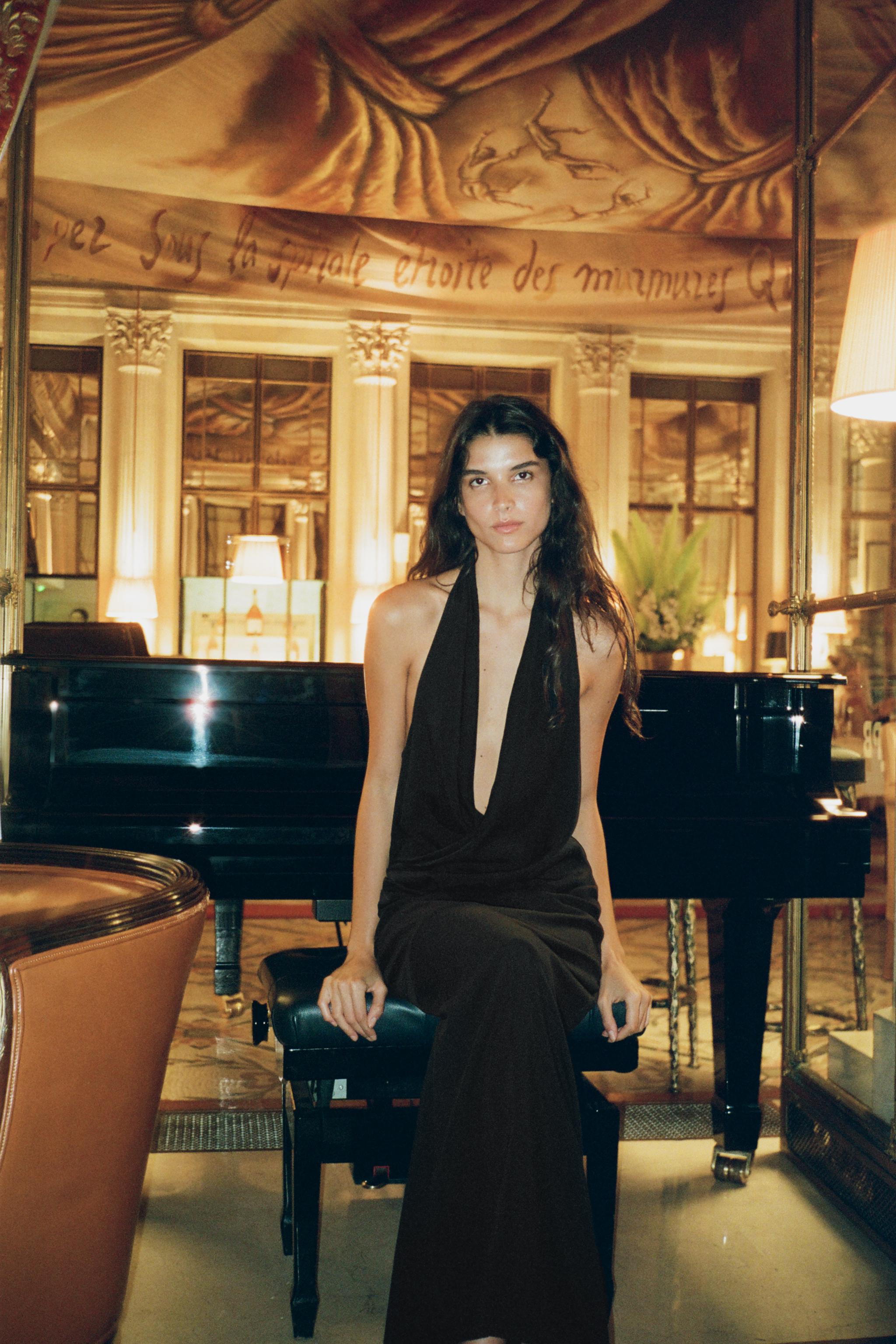 FLOWY DRAPED MIDI DRESS