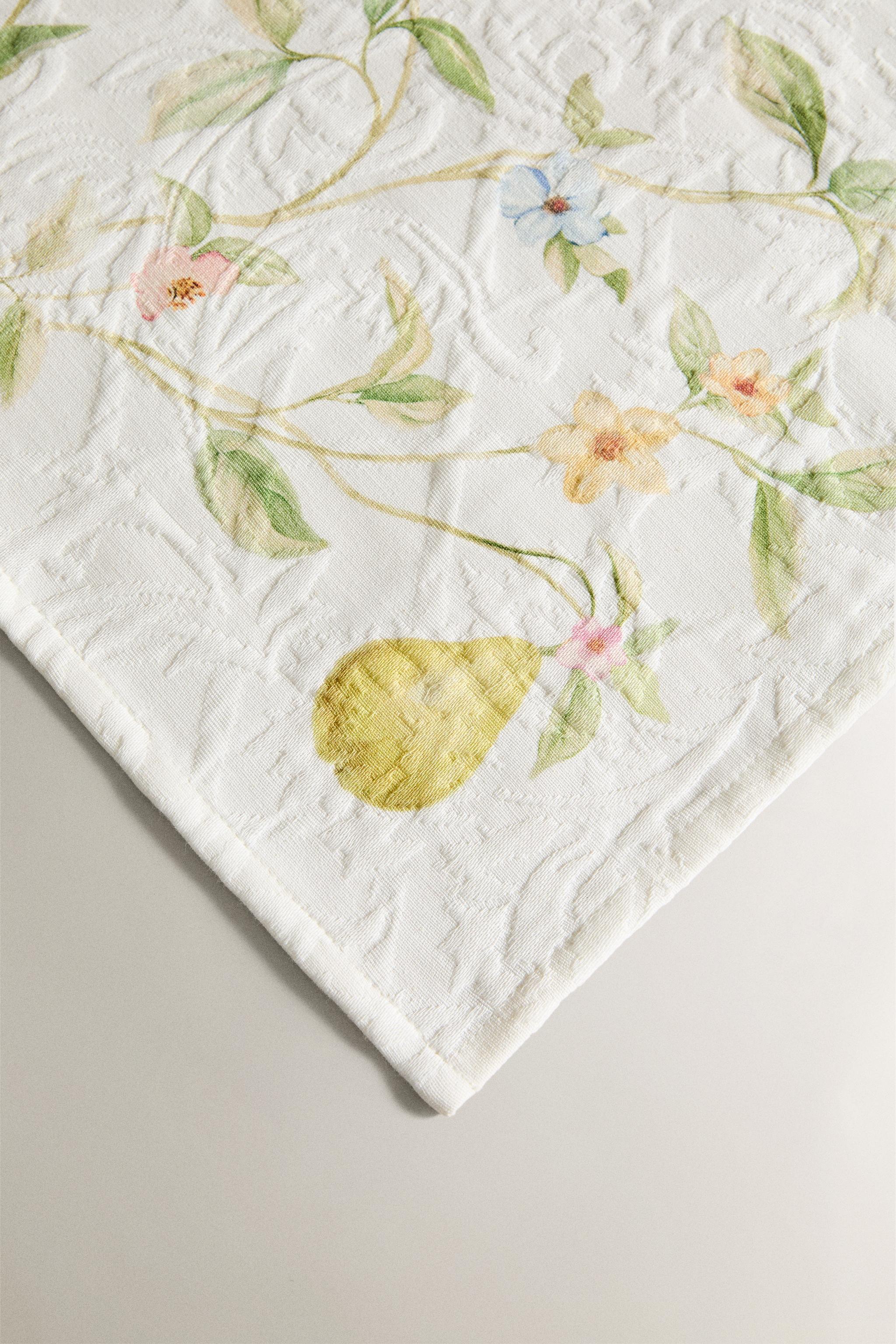 SET OF JACQUARD COTTON NAPKINS WITH PEARS (SET OF 2)