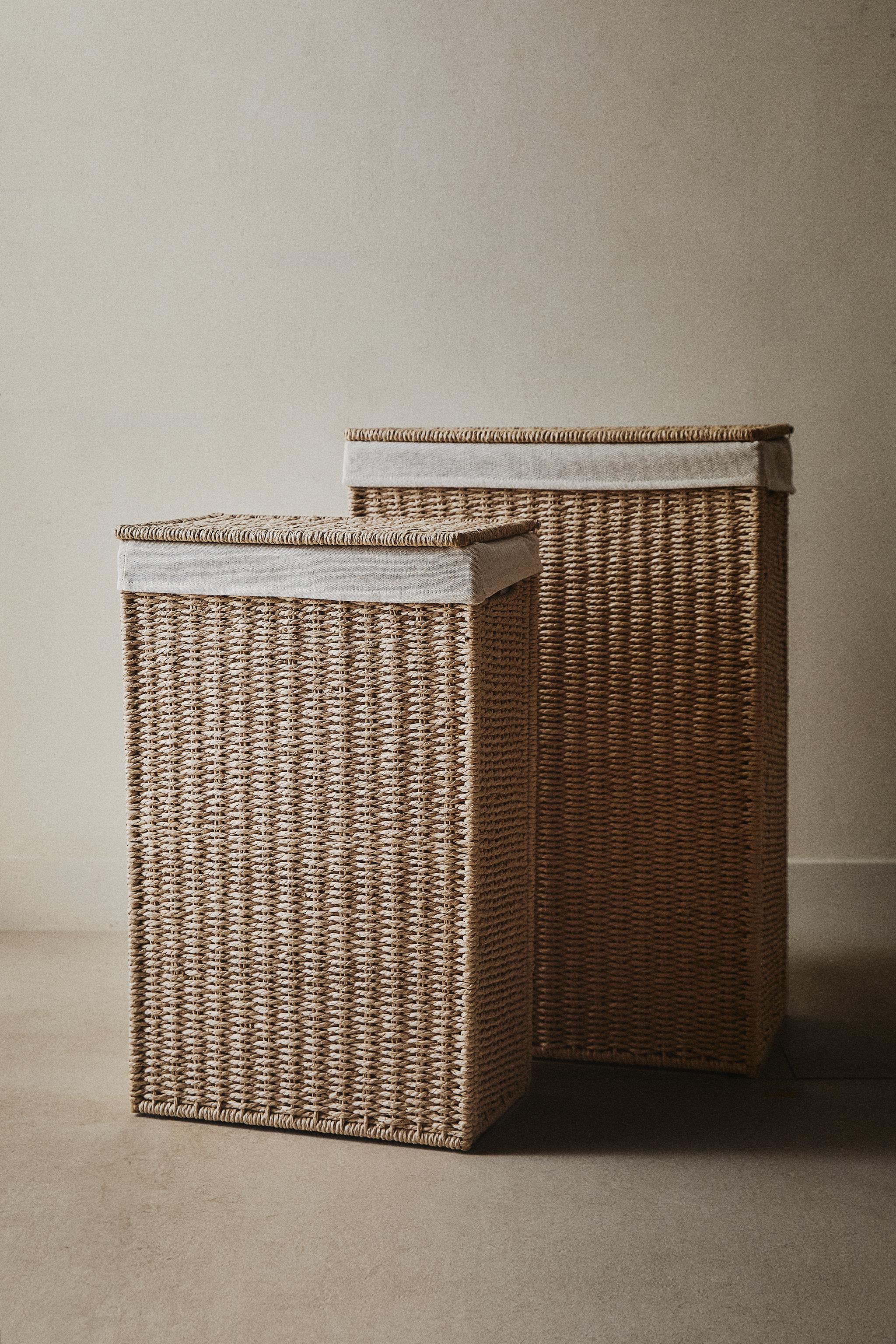 FABRIC-LINED LAUNDRY HAMPER