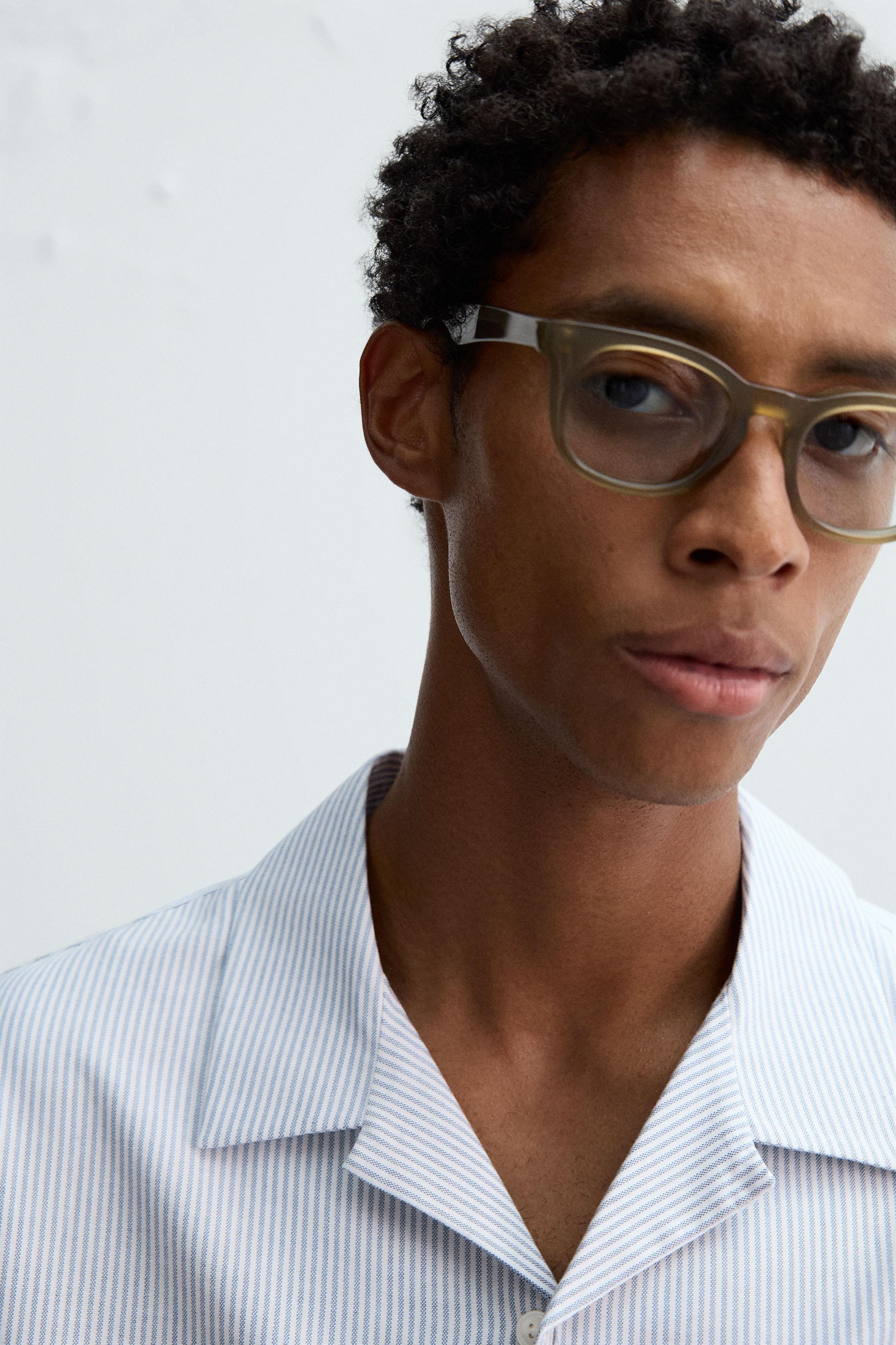 STRIPED OXFORD SHIRT