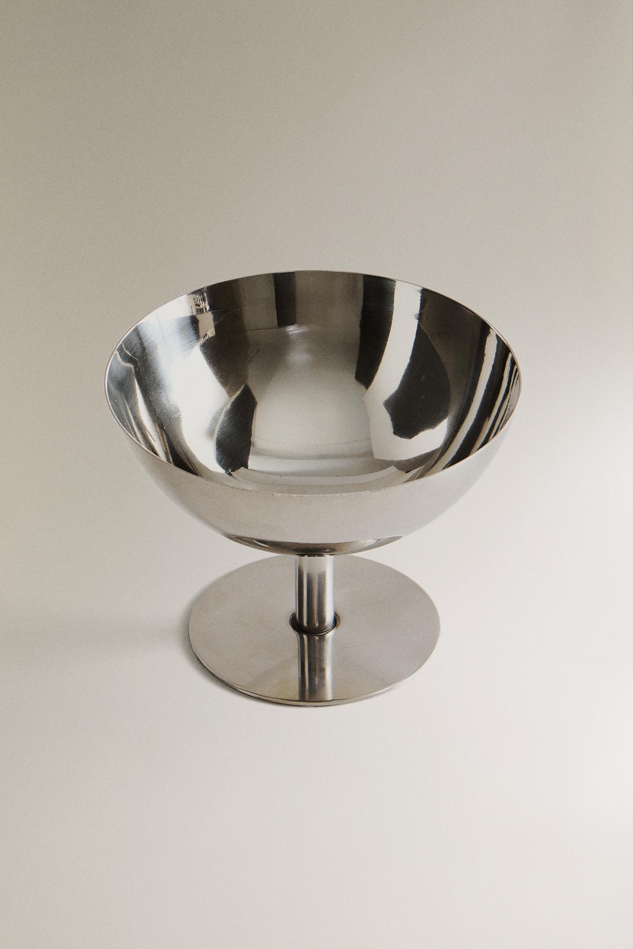 SHINY METAL ICE-CREAM CUP
