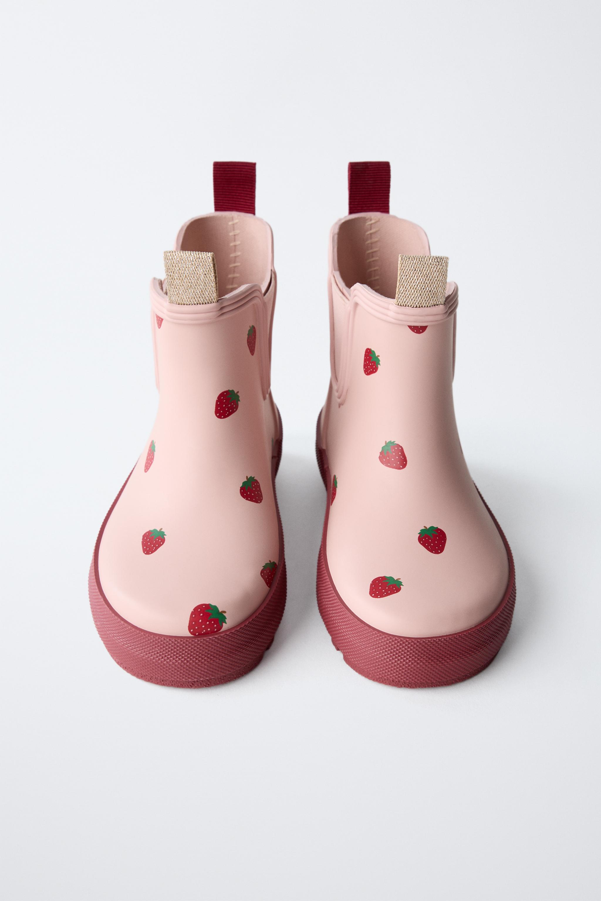 STRAWBERRY RAIN BOOTS