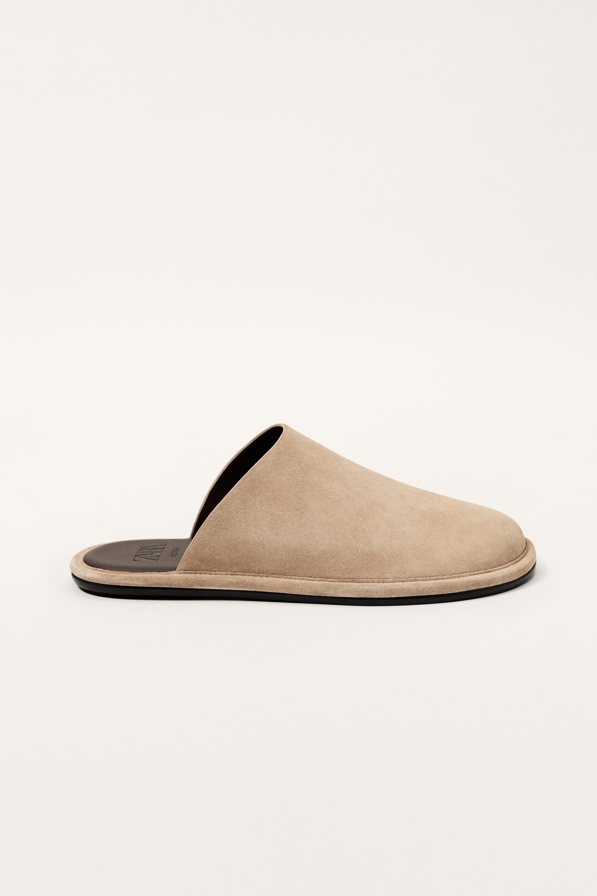 LIMITED EDITION LEATHER CLOGS