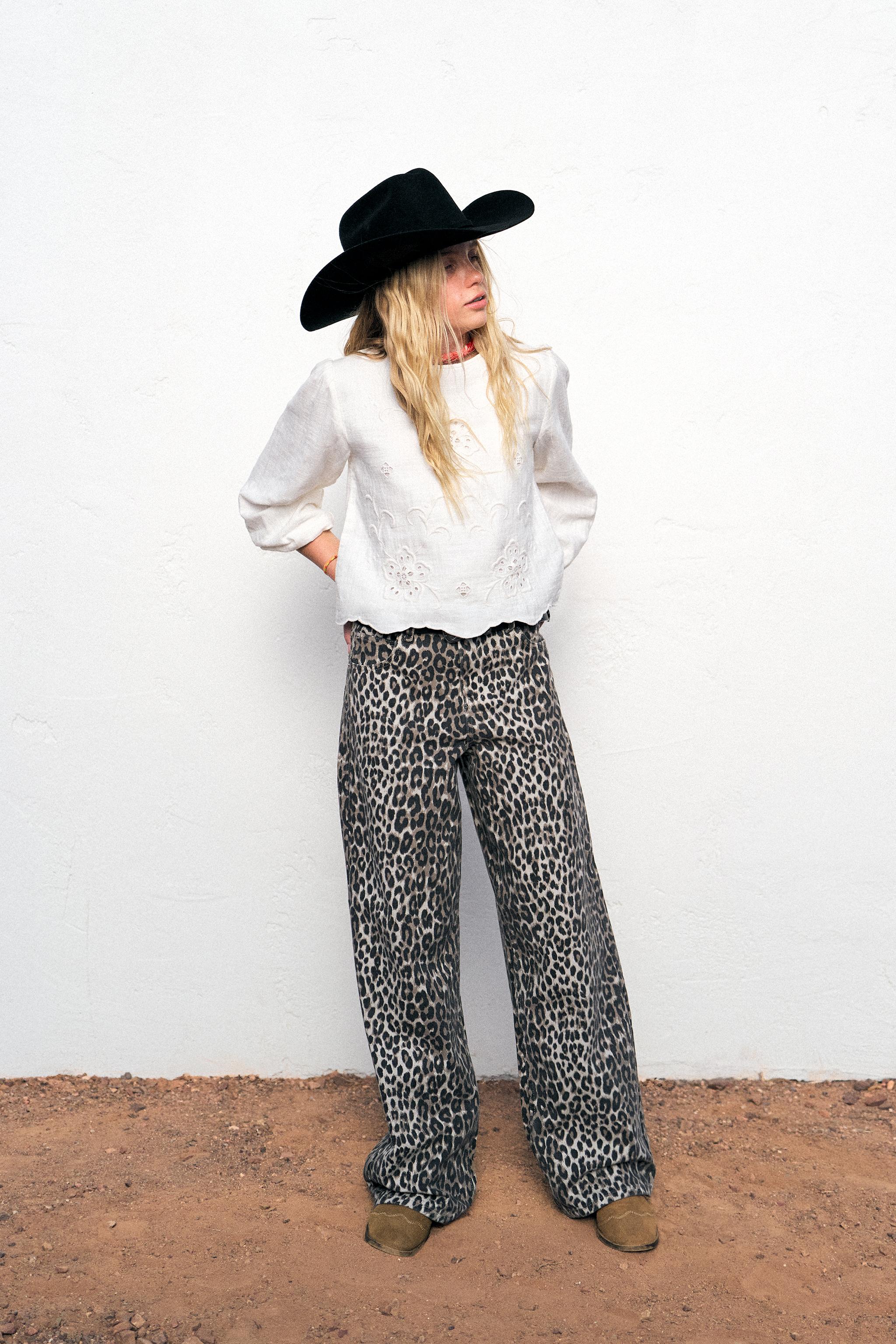 ANIMAL PRINT WIDE LEG DENIM PANTS