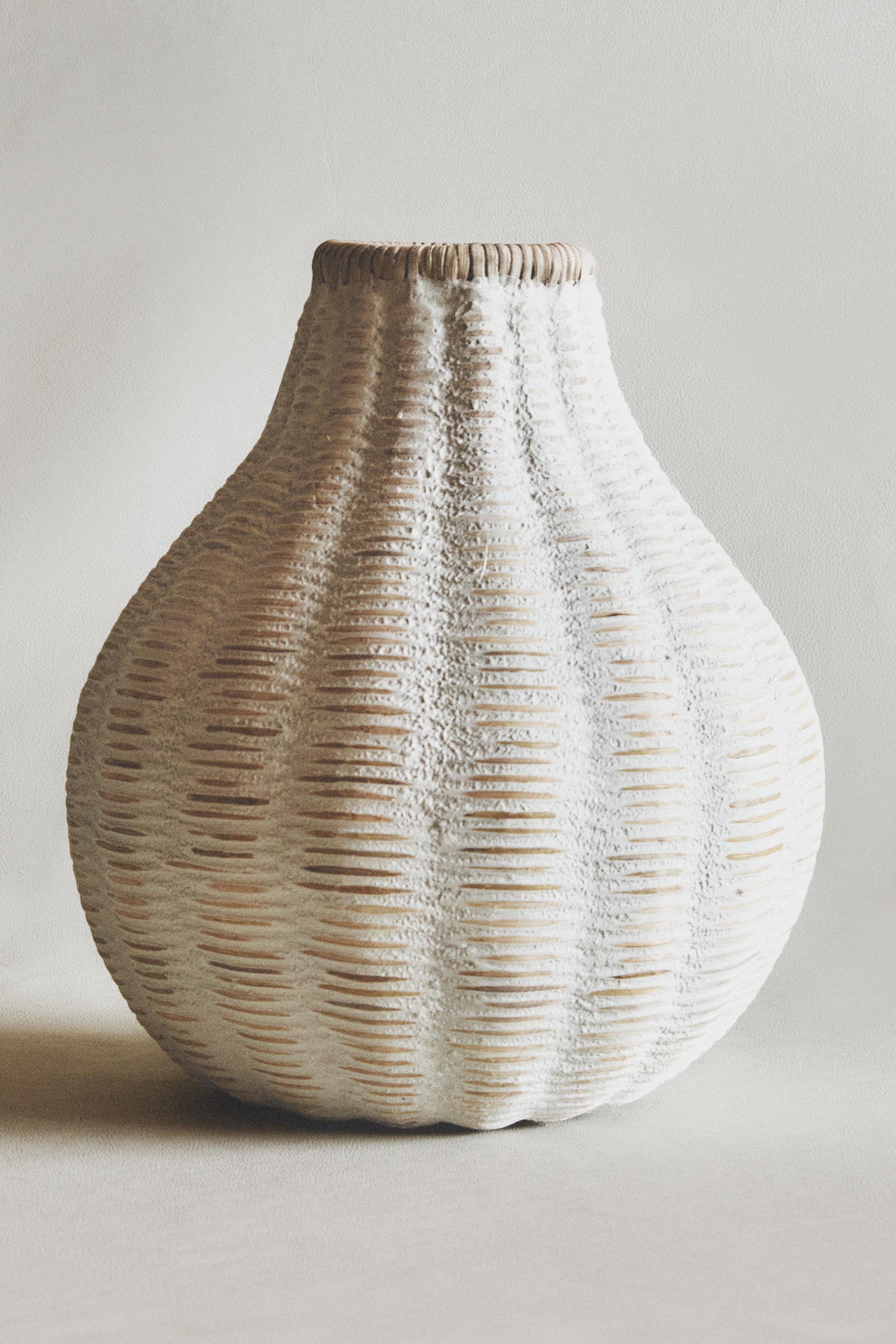 TALL MICROCEMENT BASKET VASE