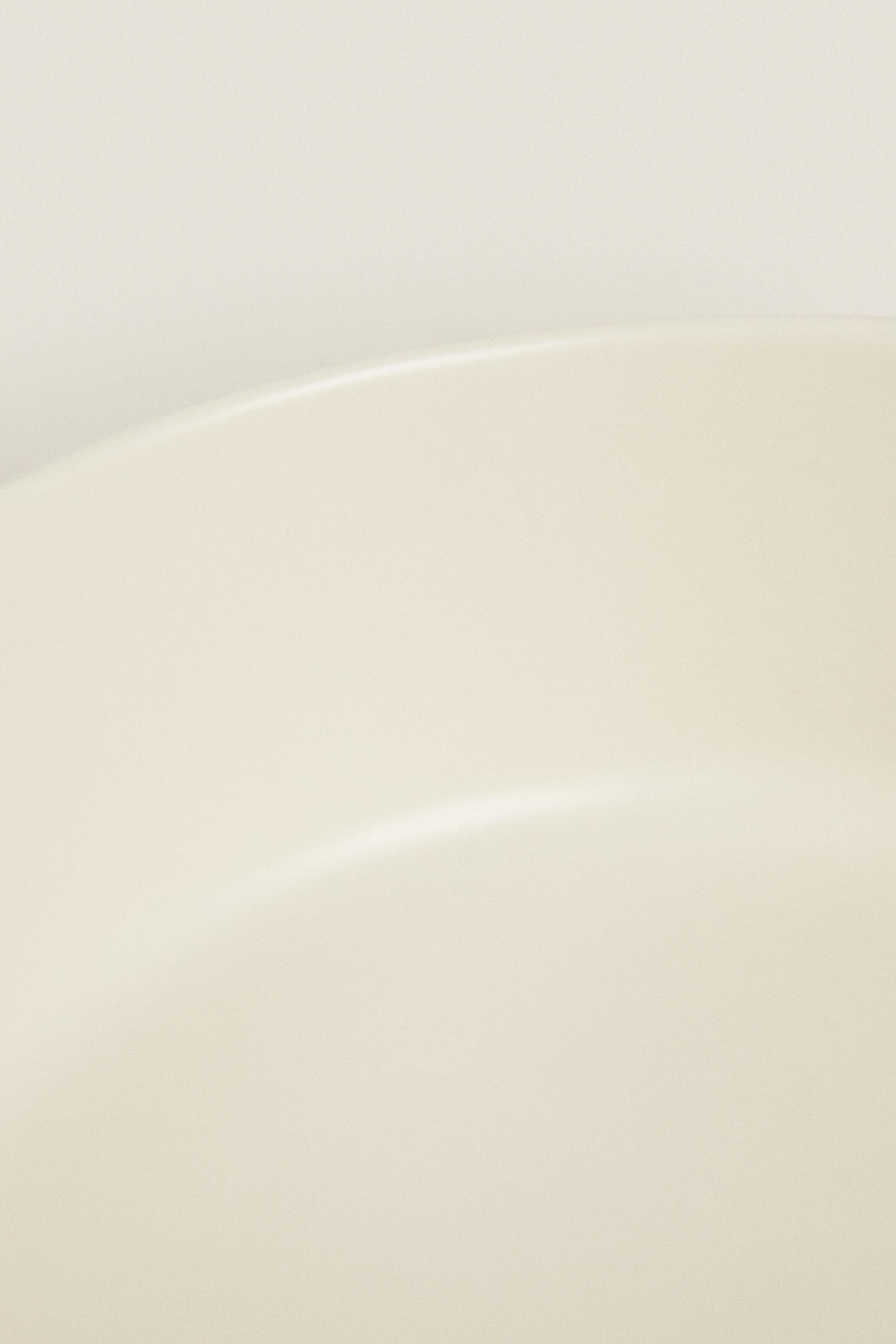 STONEWARE PET FOOD BOWL