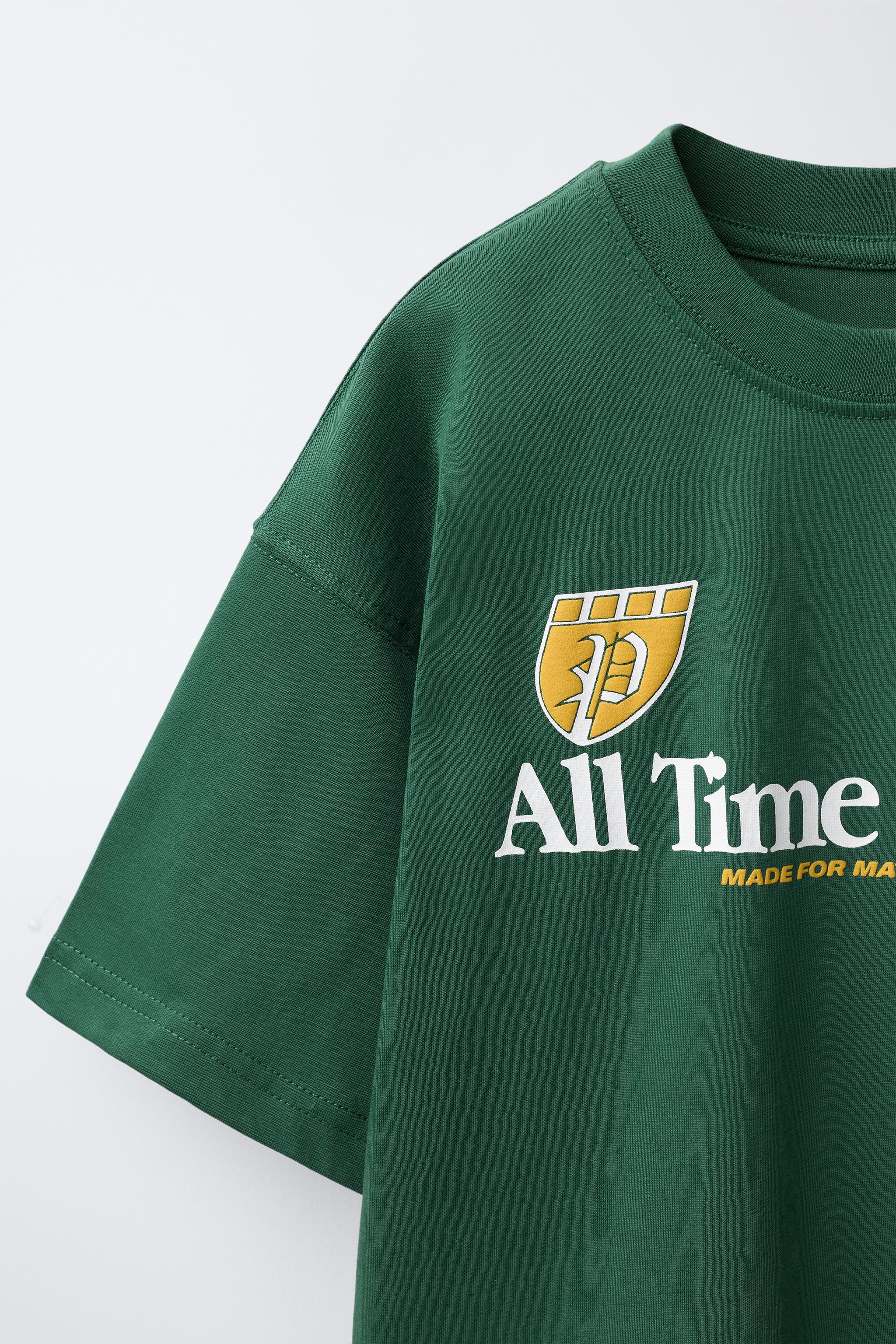 FOOTBALL PRINT T-SHIRT