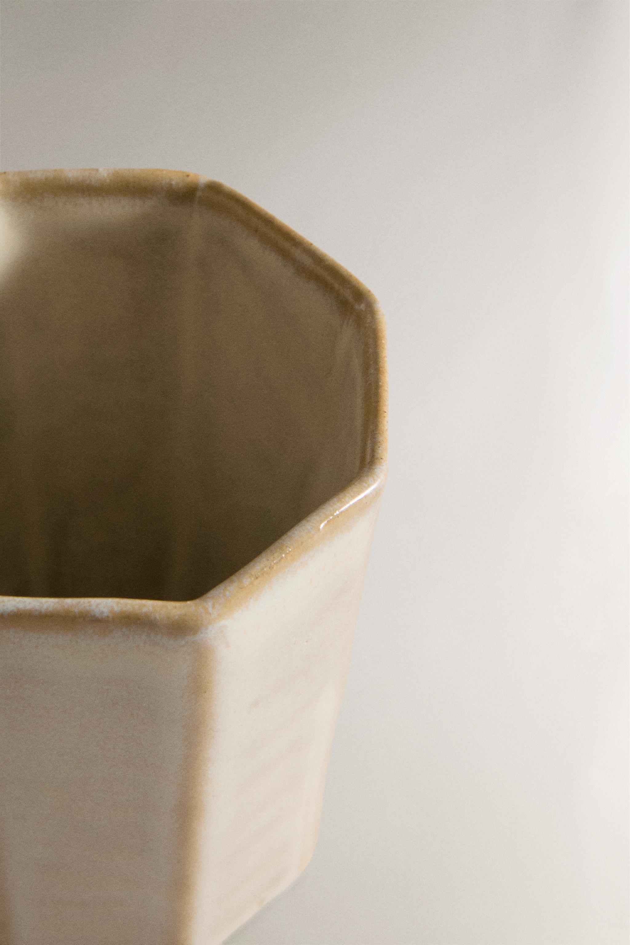 RUSTIC TOOTHBRUSH HOLDER