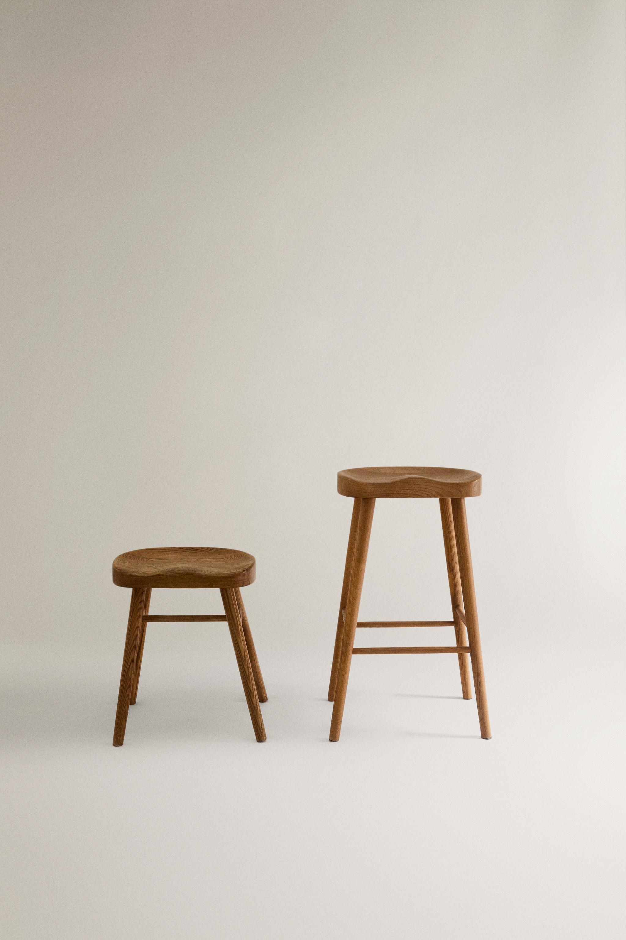 ASH BAR STOOL