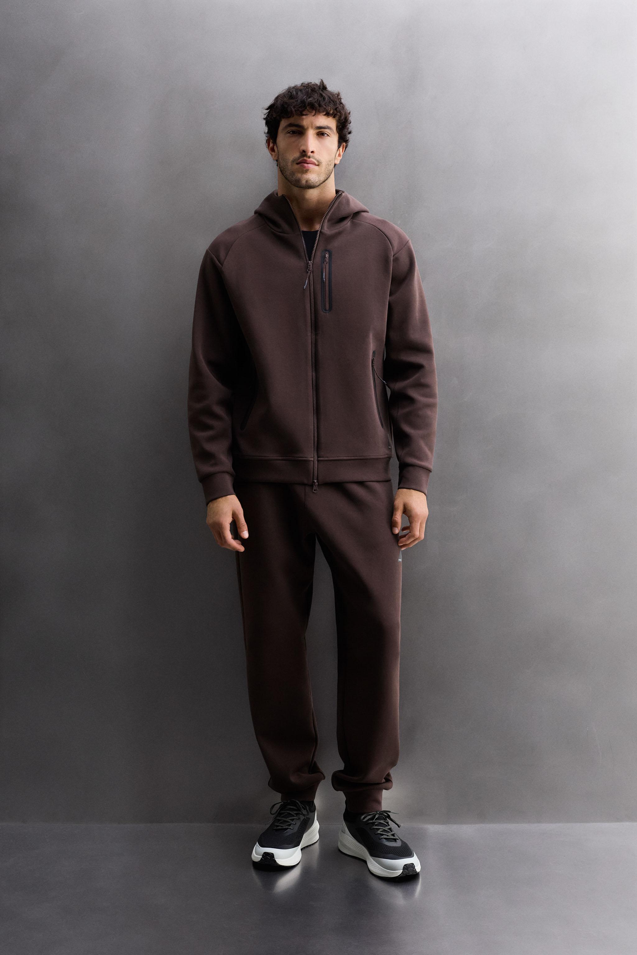 TECHNICAL ZIPPER PANTS