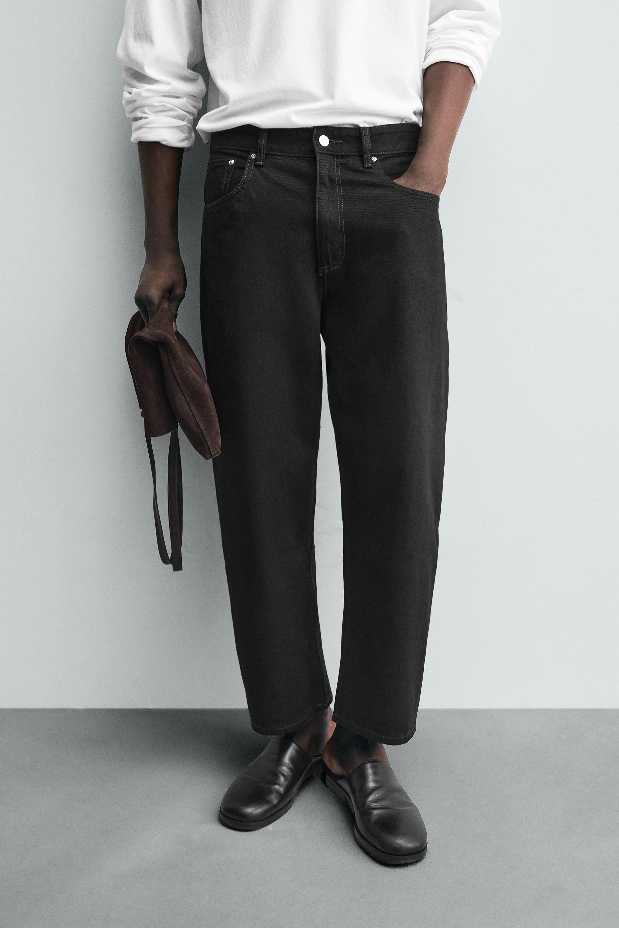 TAPERED WIDE FIT JEANS