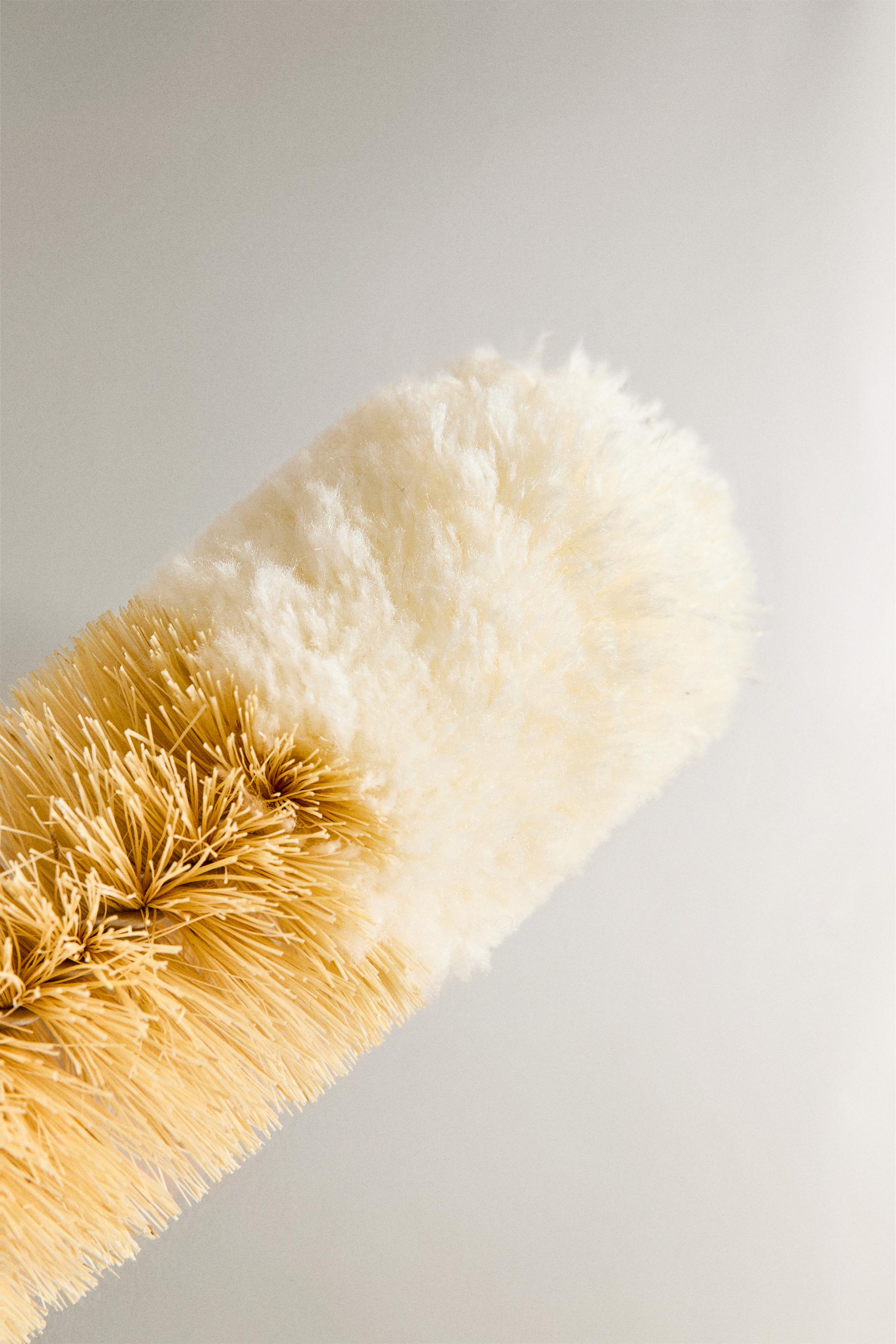 SET OF BOTTLE BRUSHES