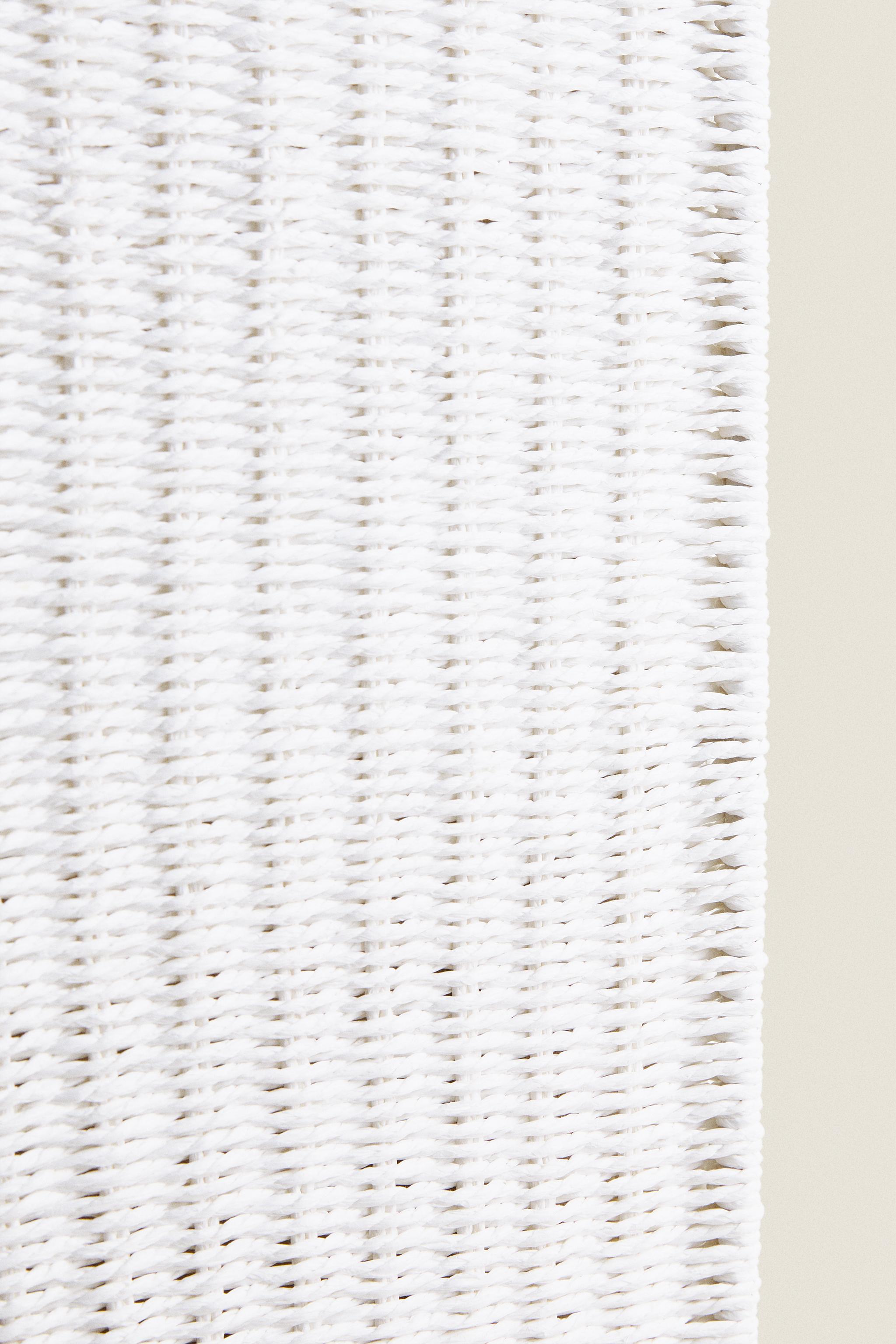 FABRIC-LINED LAUNDRY HAMPER