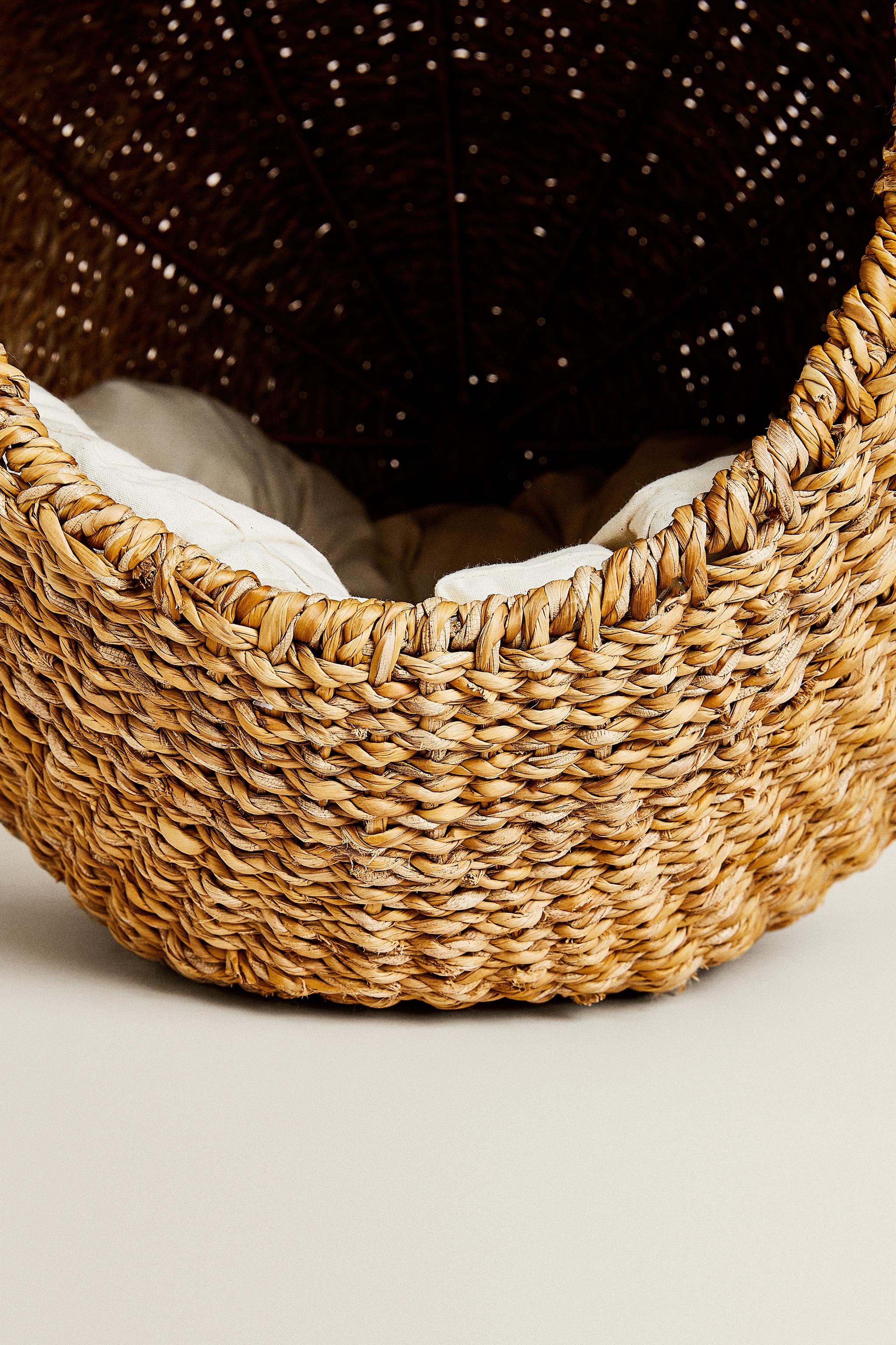 SEAGRASS PET BED