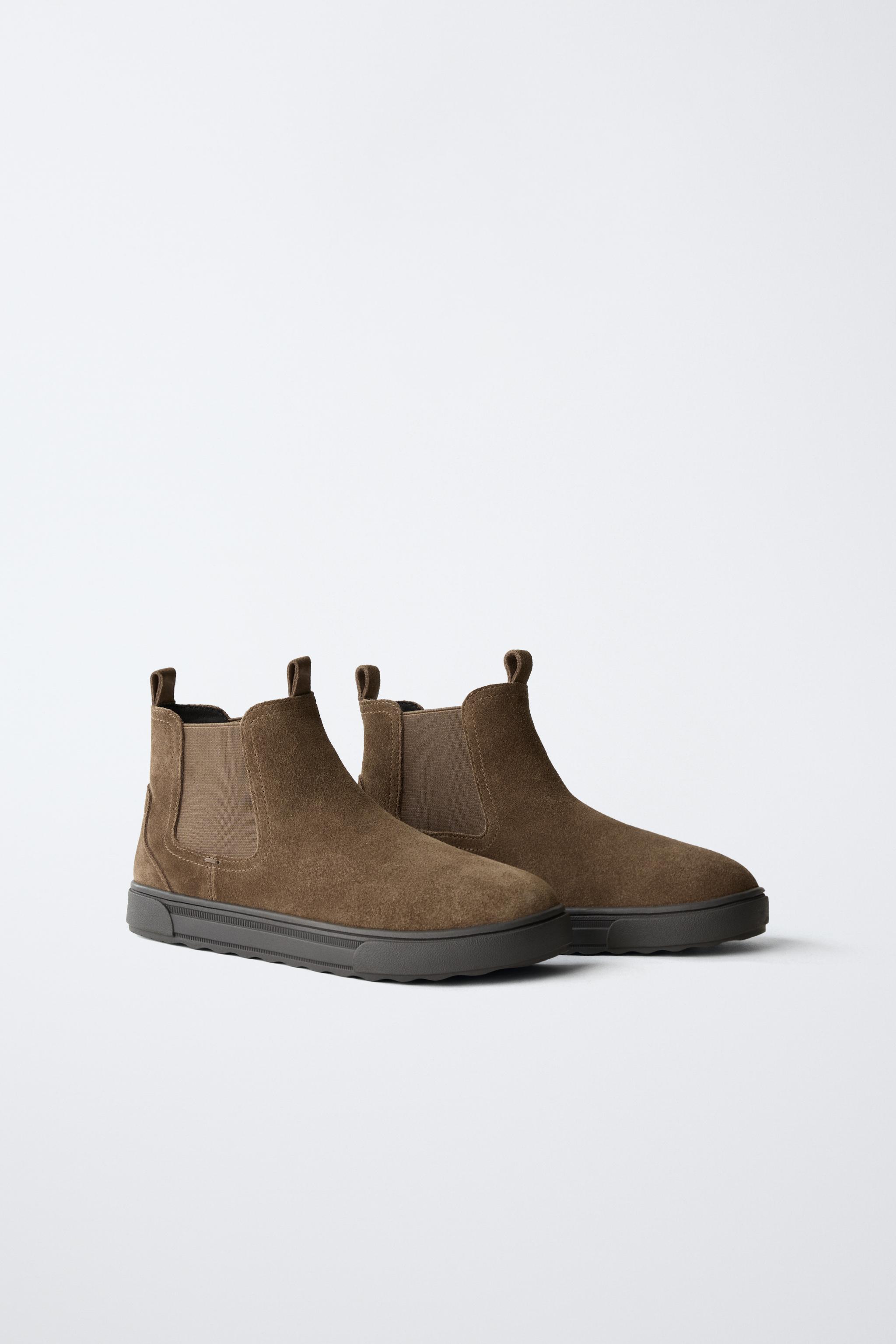 SPLIT LEATHER CHELSEA ANKLE BOOTS