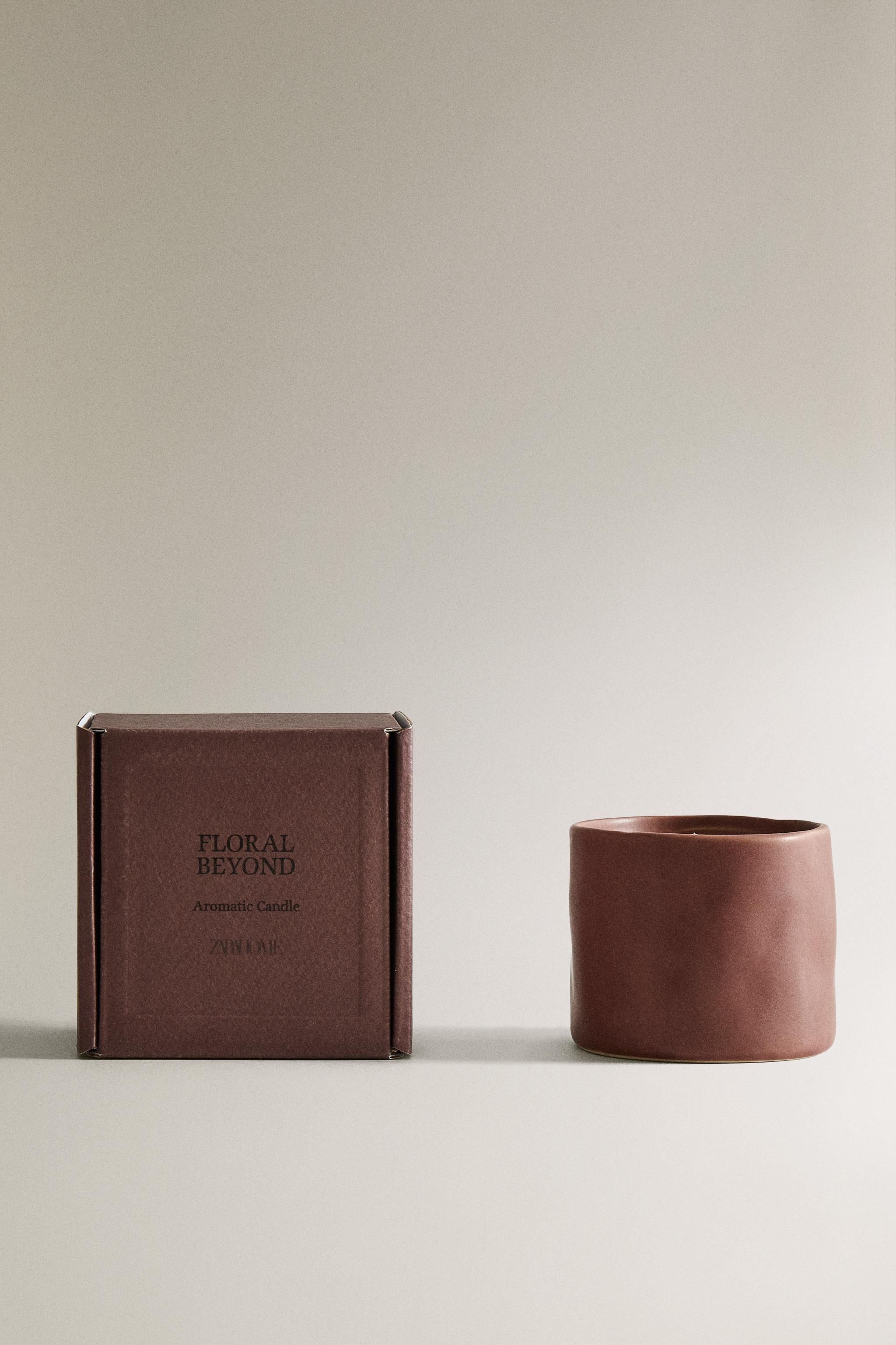 (150 G) FLORAL BEYOND SCENTED CANDLE