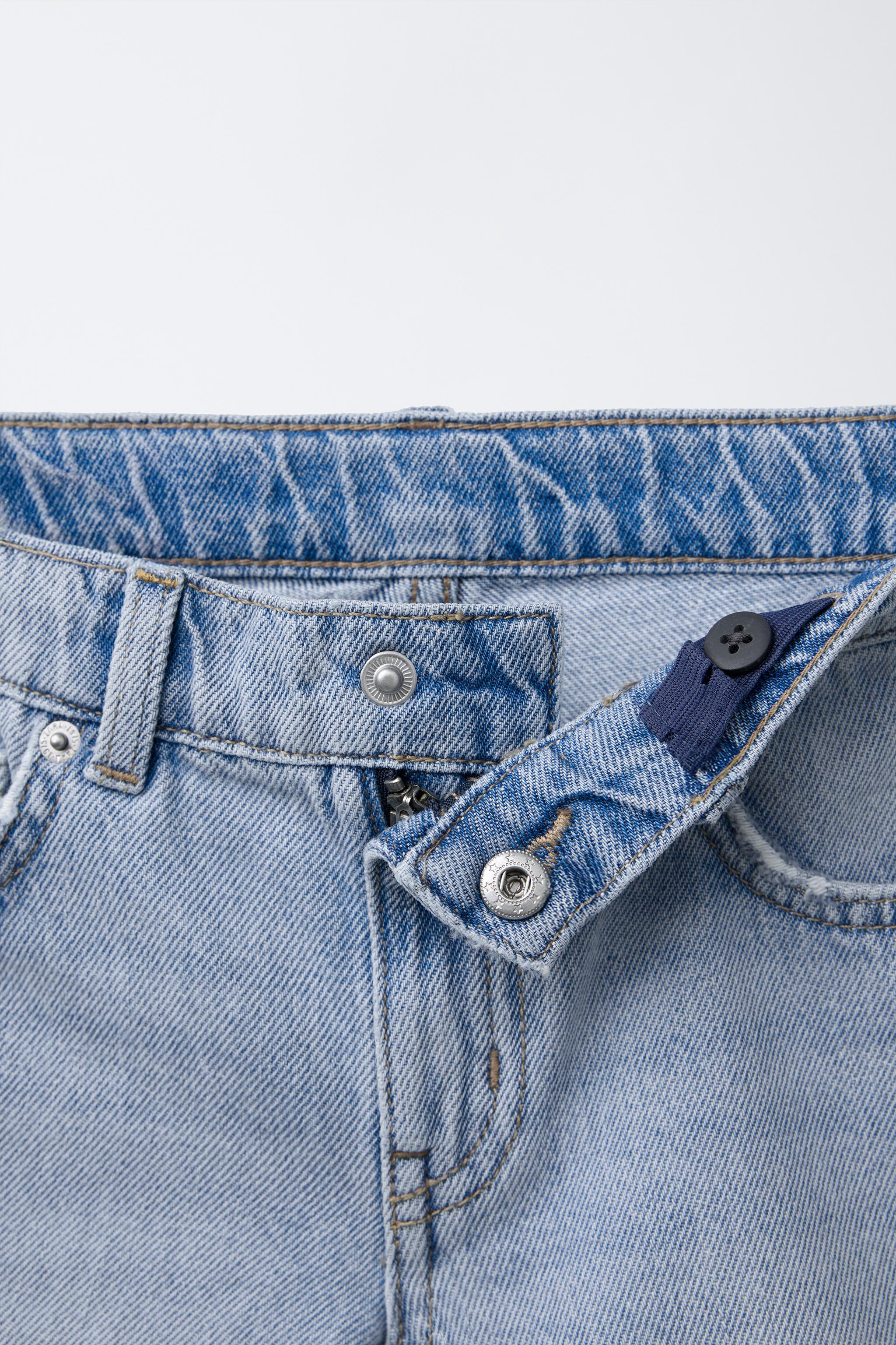 STRAIGHT DENIM SHORTS