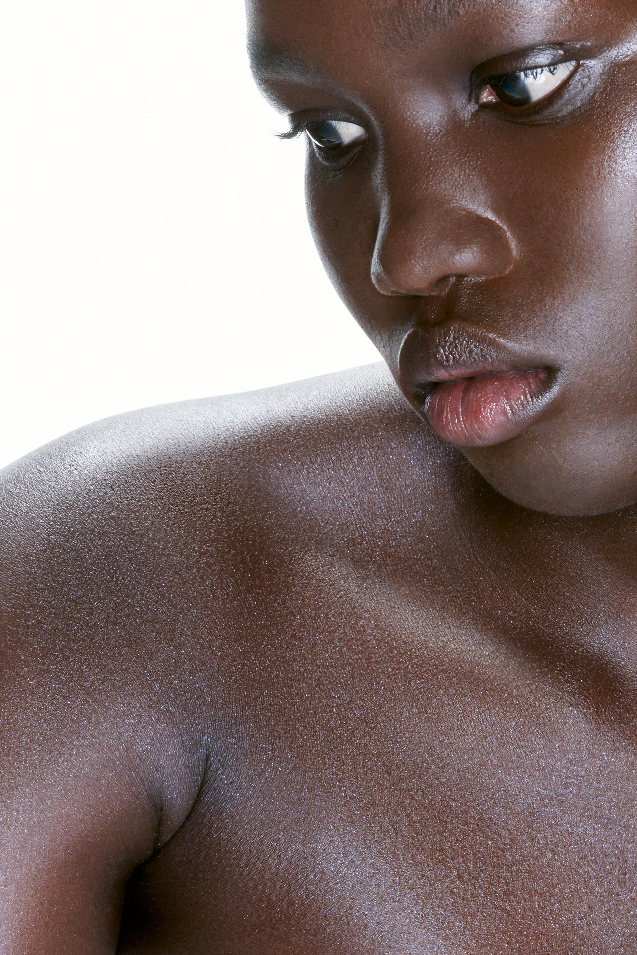 HIGHLIGHTER BODY STICK