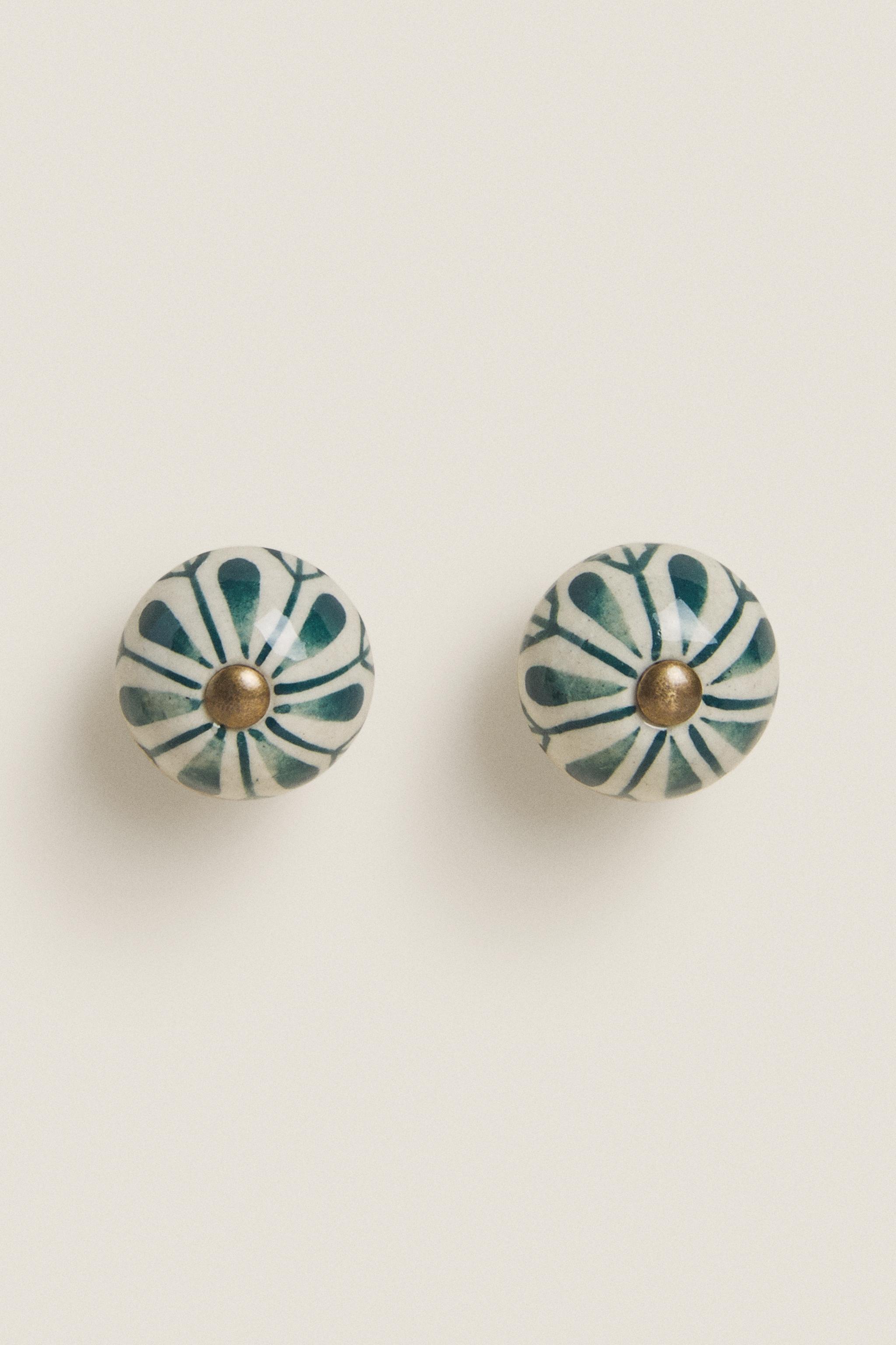 SET OF CERAMIC FLOWER KNOBS (SET OF 2)