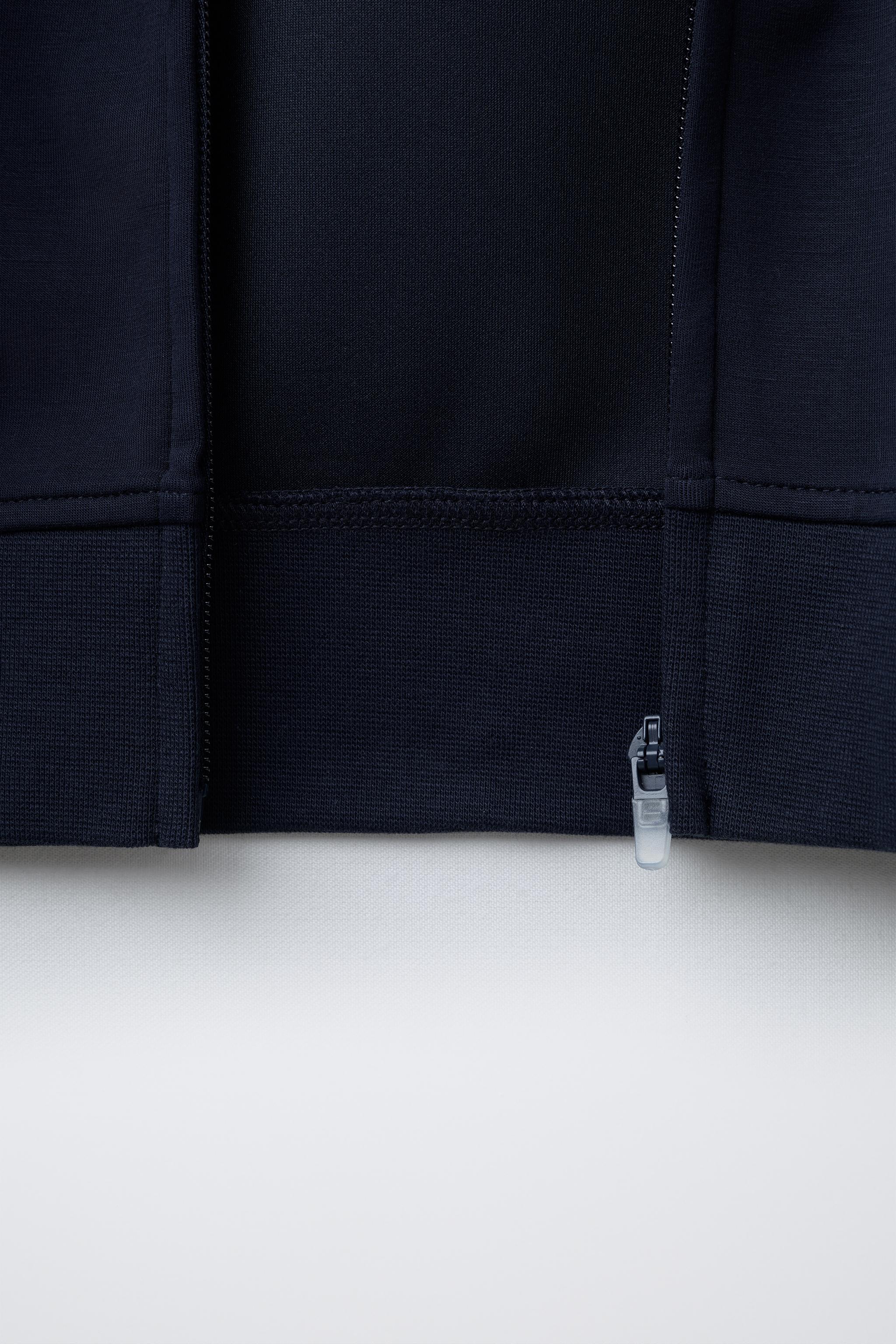 SPORTY HOODIE SWEATSHIRT