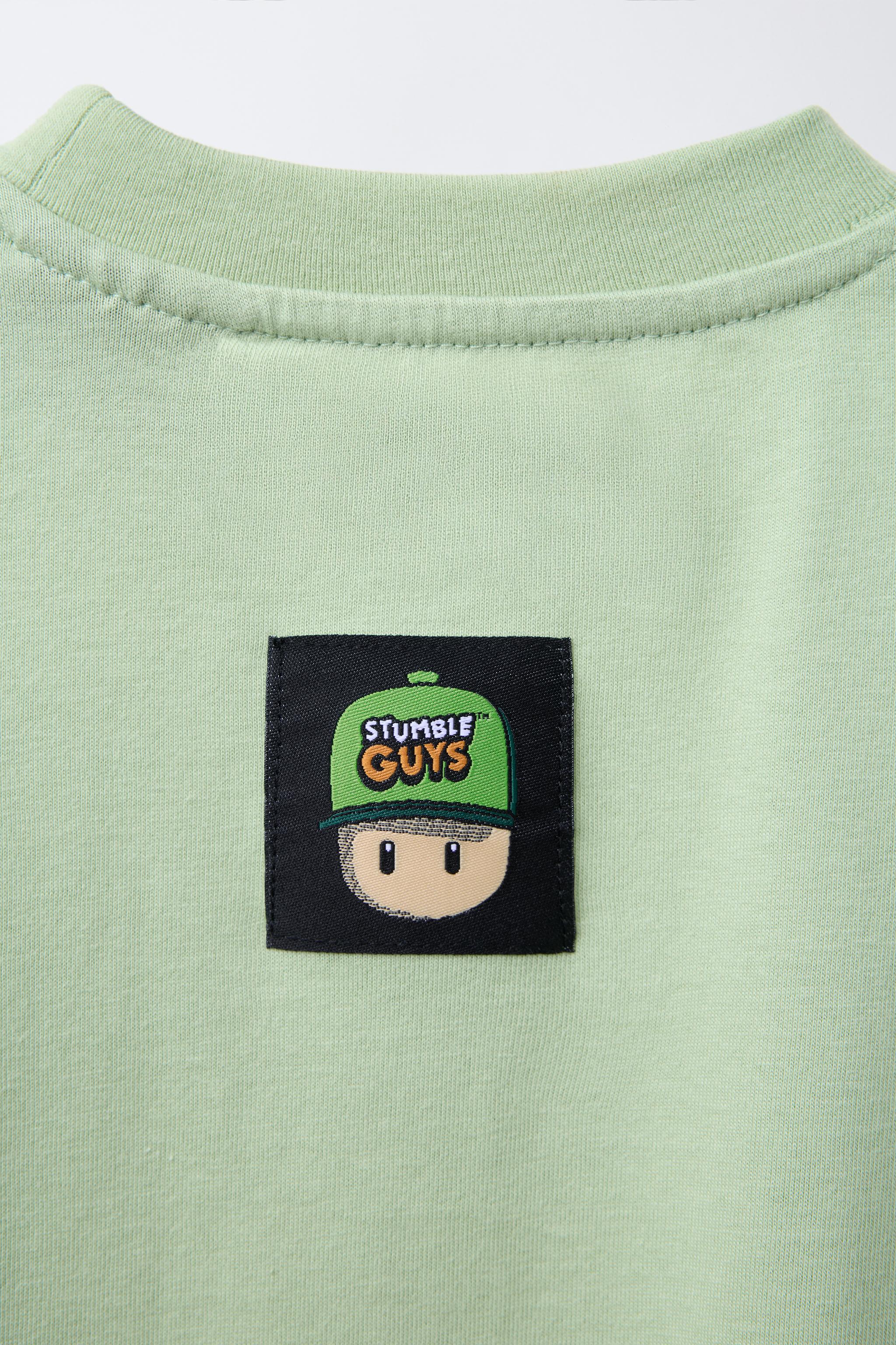 STUMBLE GUYS ™ © SCOPELY PRINTED T-SHIRT