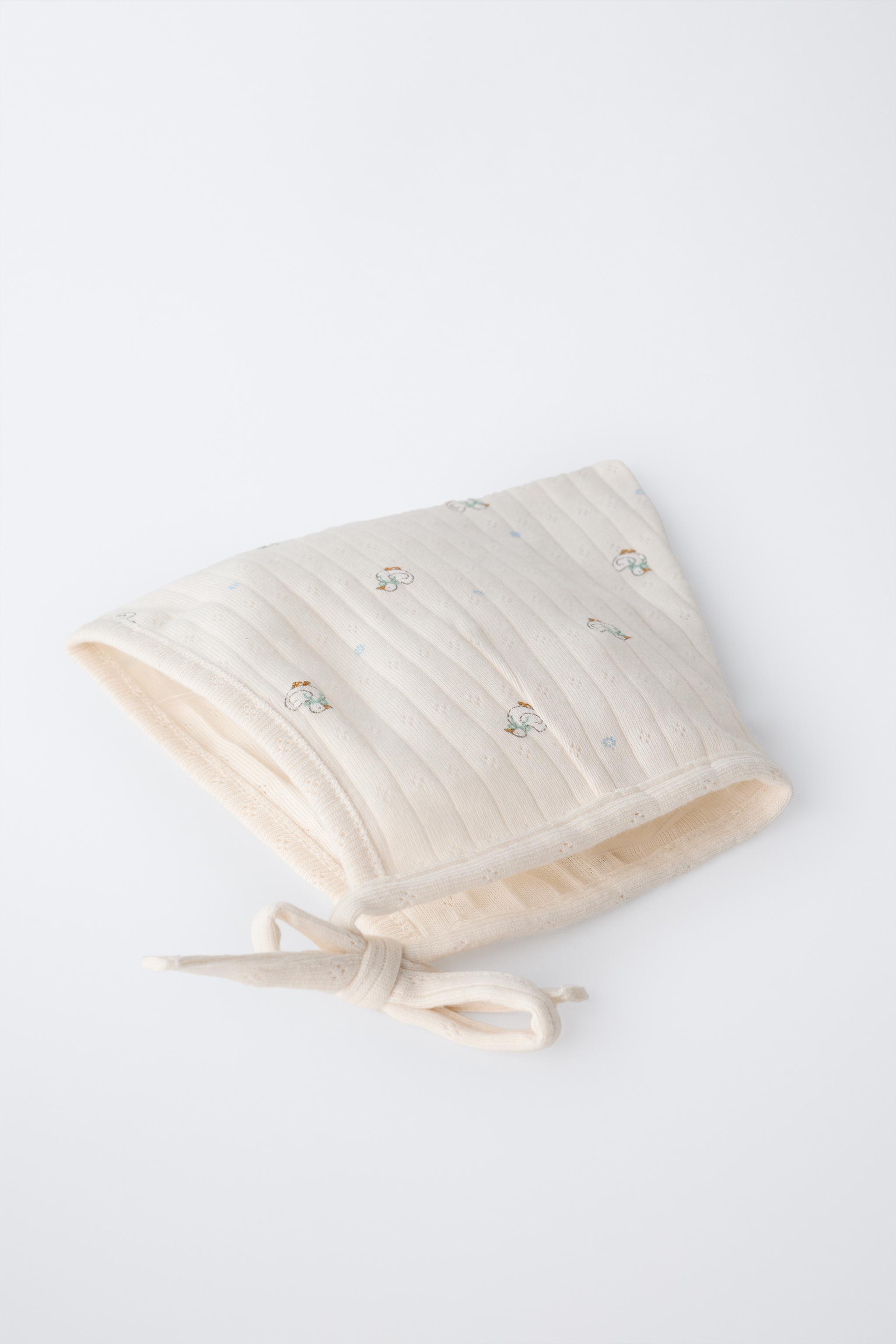 GOOSE PRINT BONNET AND BANDANA SET