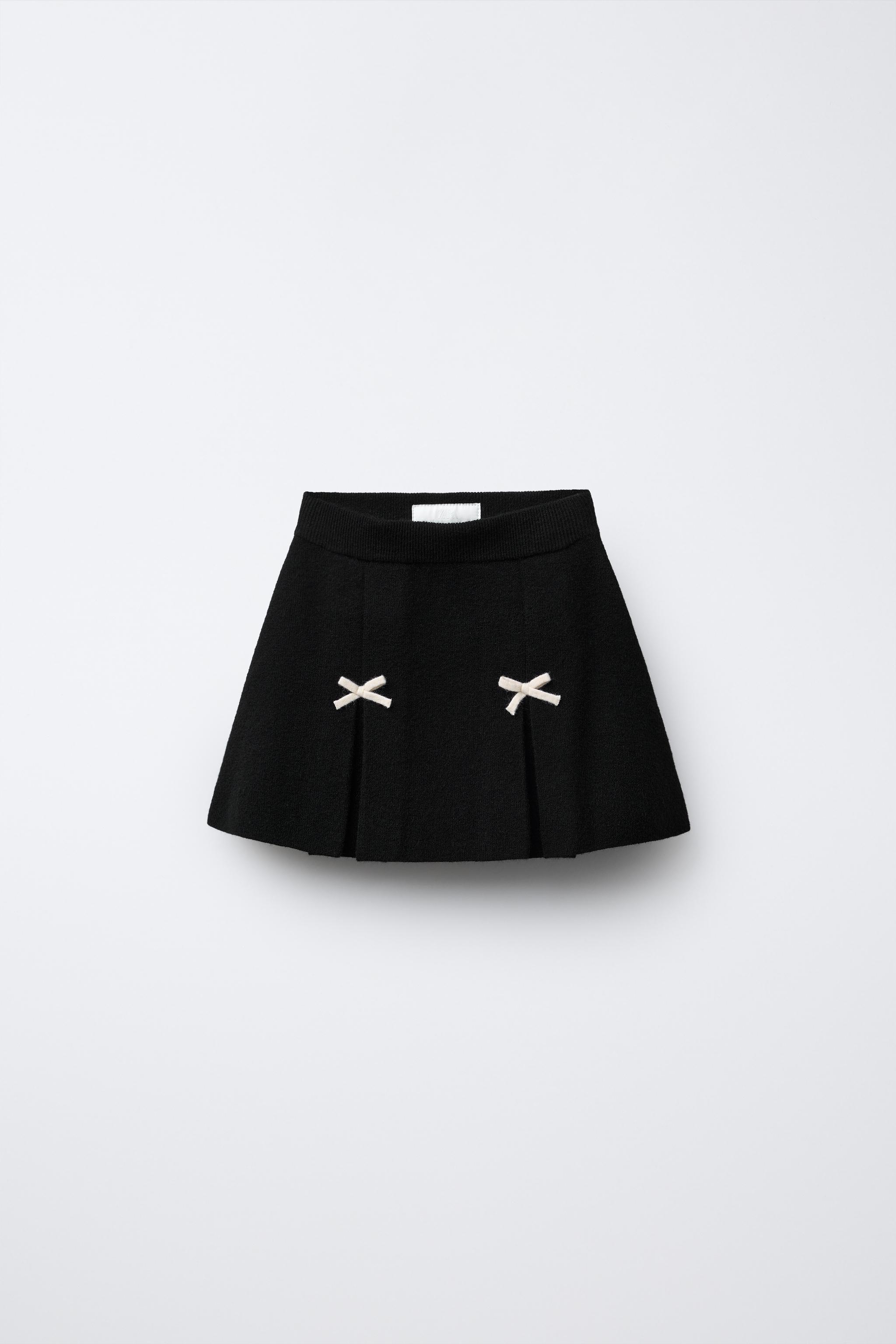 BOW KNIT SKIRT