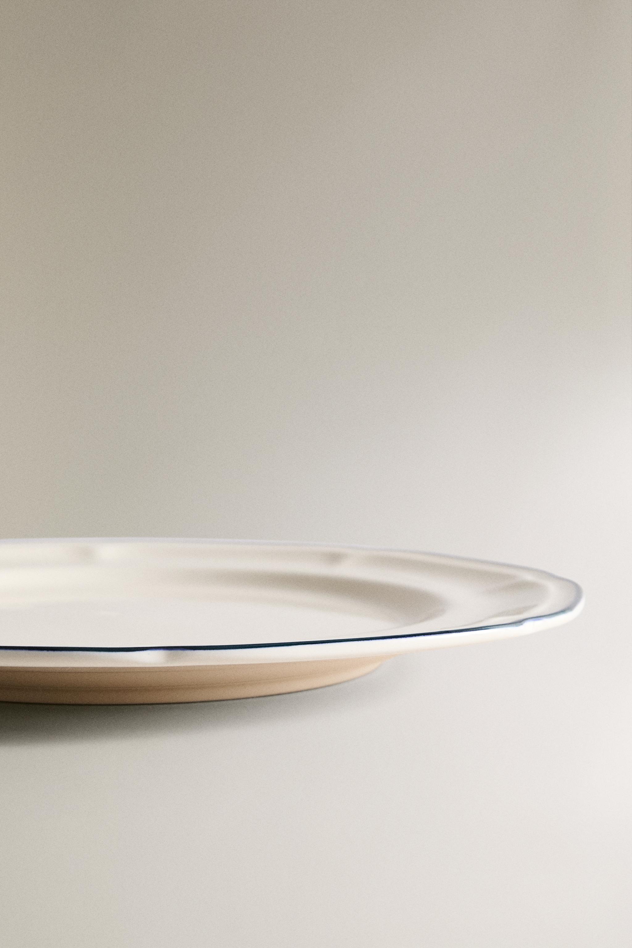 DINNER PLATE WITH CONTRAST RIM