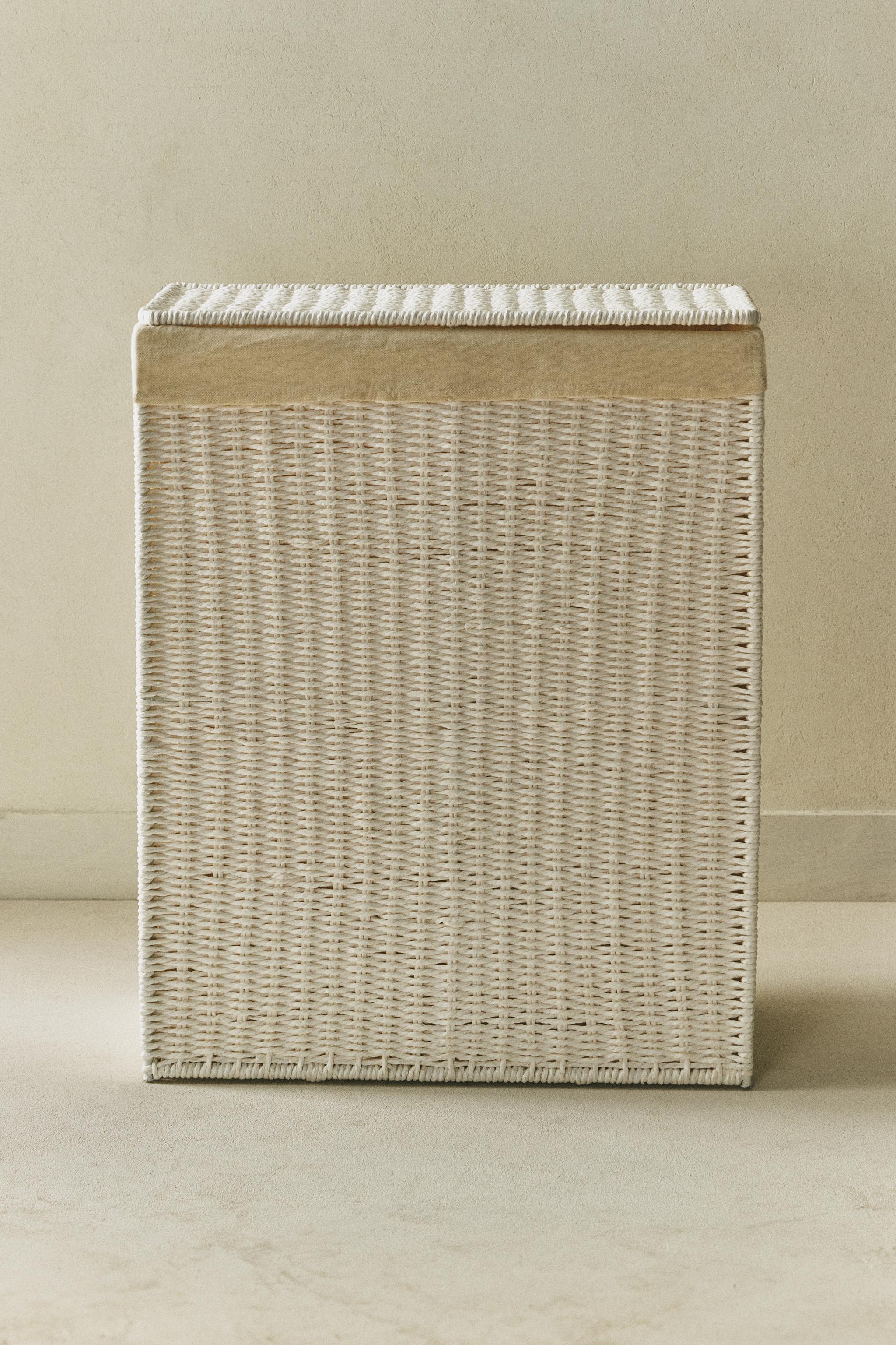 LAUNDRY BASKET WITH TWO COMPARTMENTS