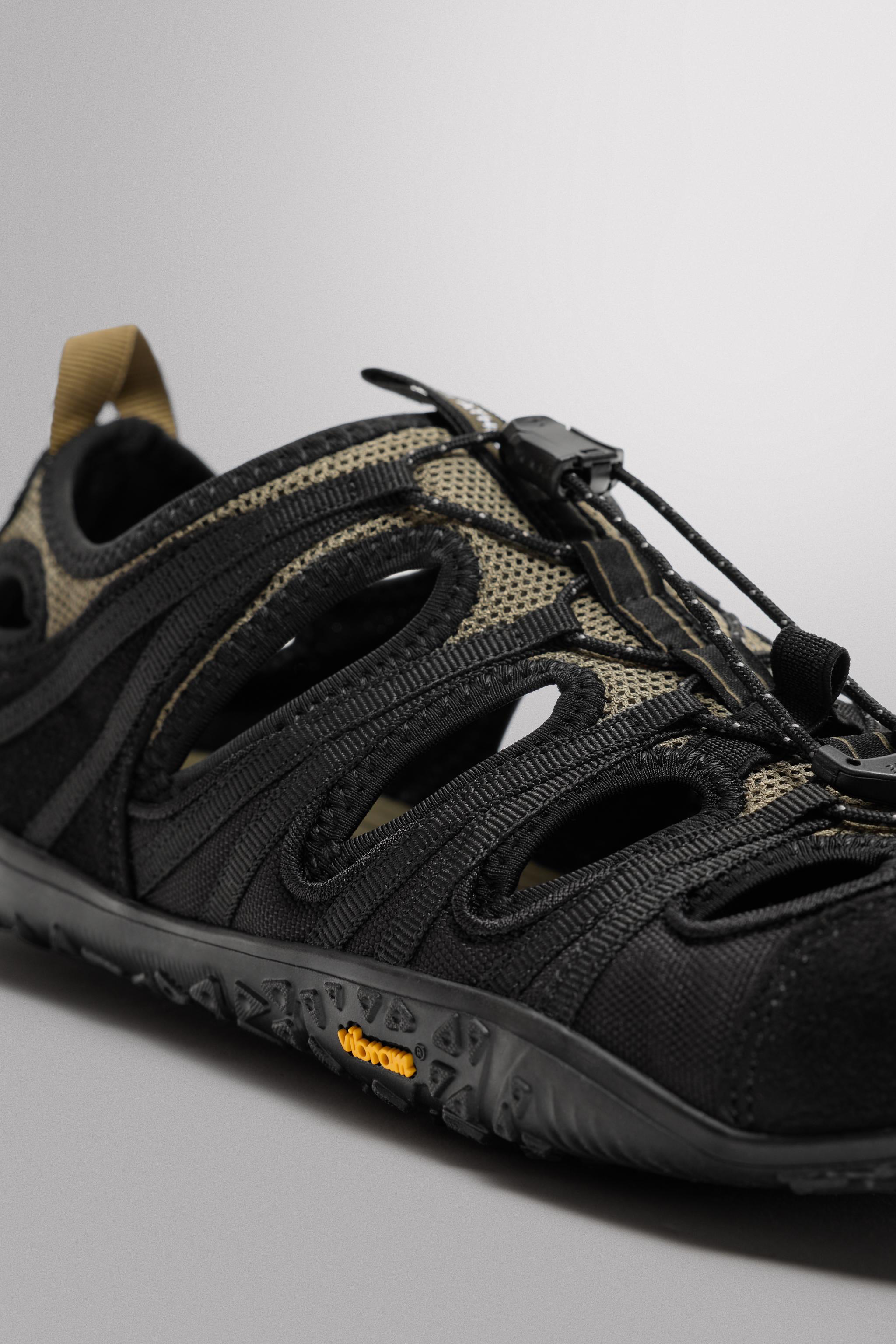 VIBRAM® TECHNICAL SANDALS