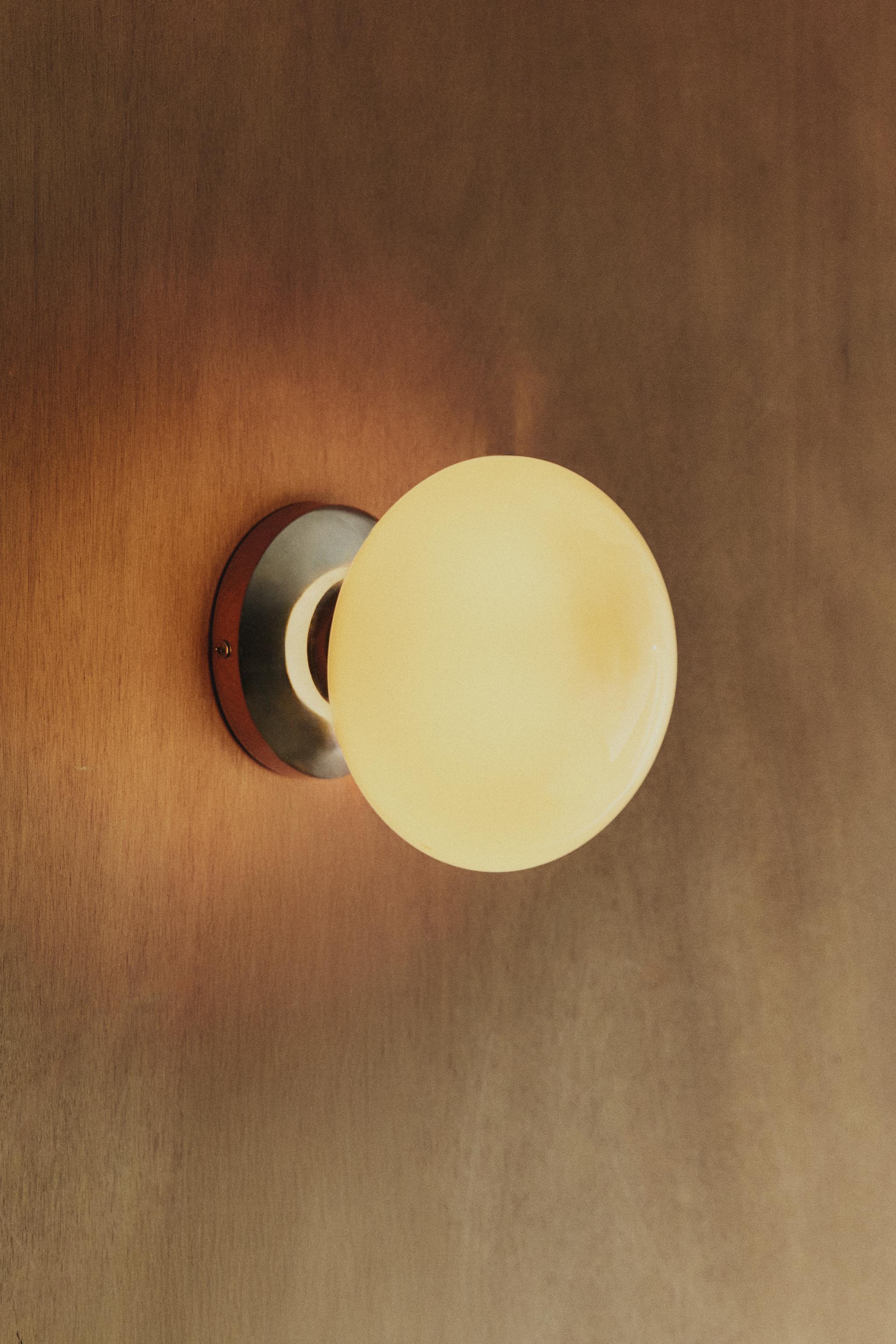 LAMP | GLASS METAL WALL SCONCE