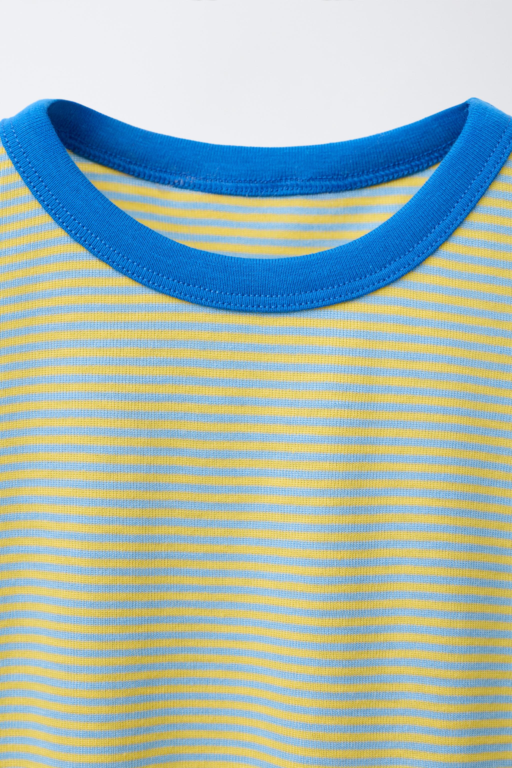 CONTRAST NECK STRIPED T-SHIRT