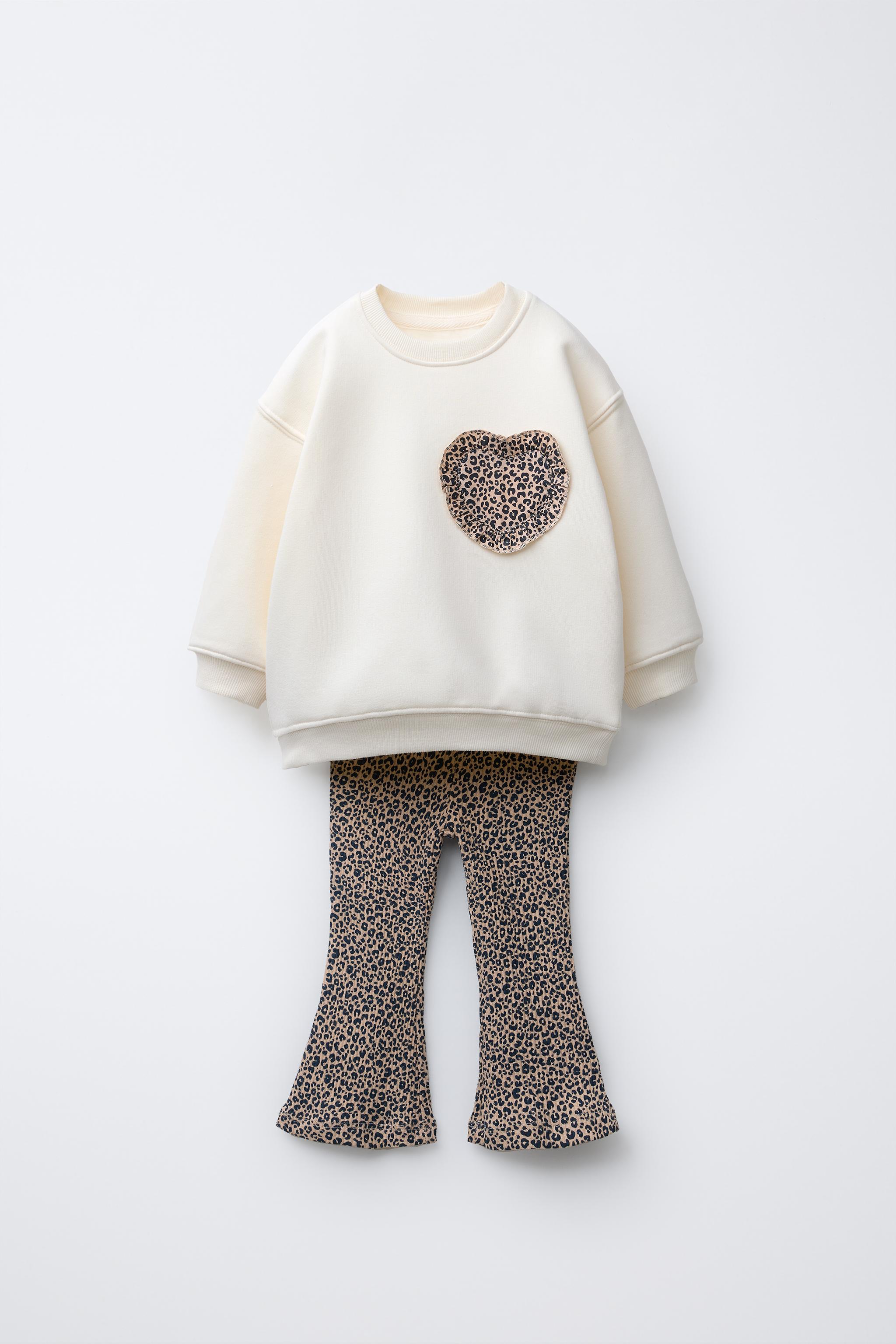 PRINTED SWEATSHIRT AND FLARE LEGGING SET