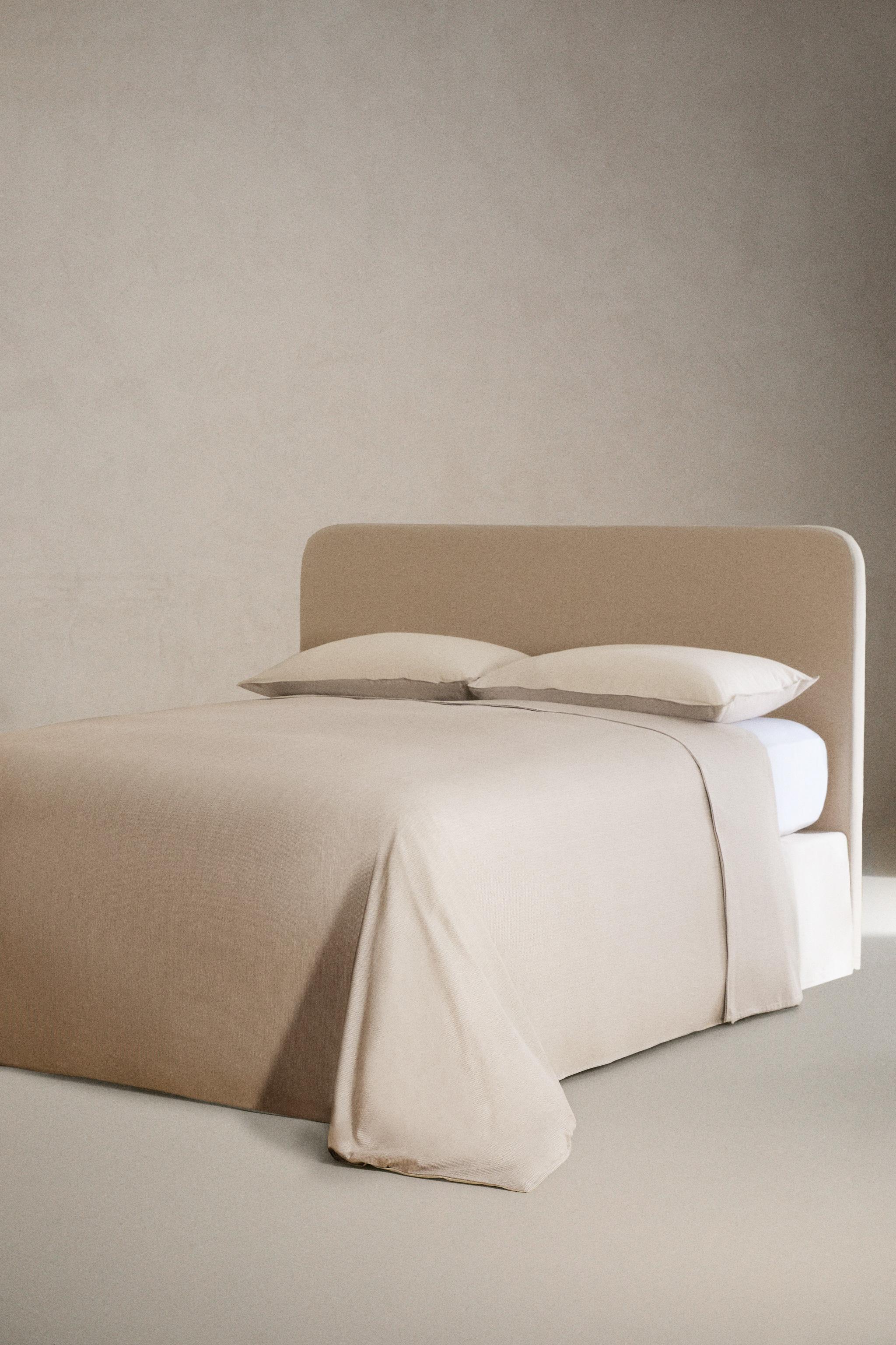 REVERSIBLE STRIPED DUVET COVER