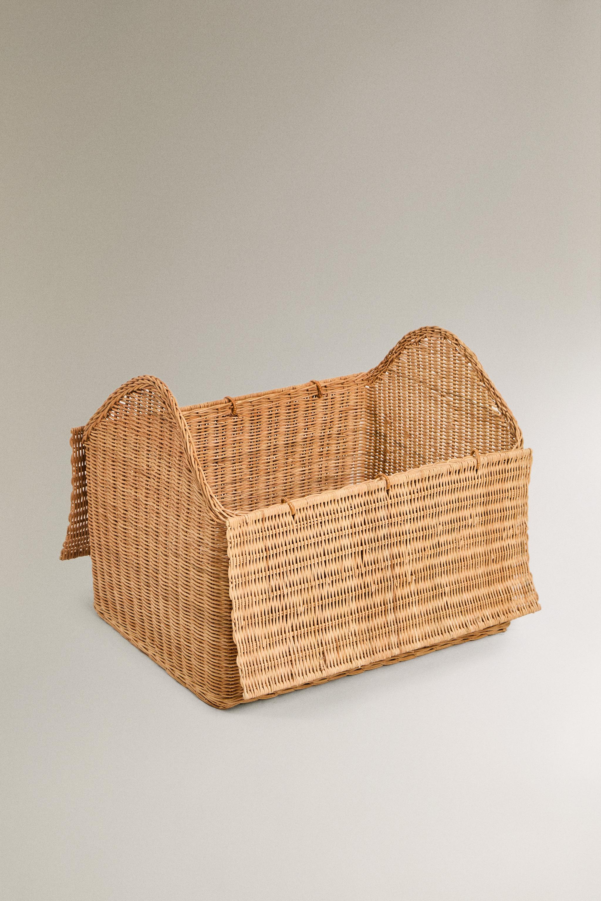 CHILDREN'S HOUSE CHEST BASKET