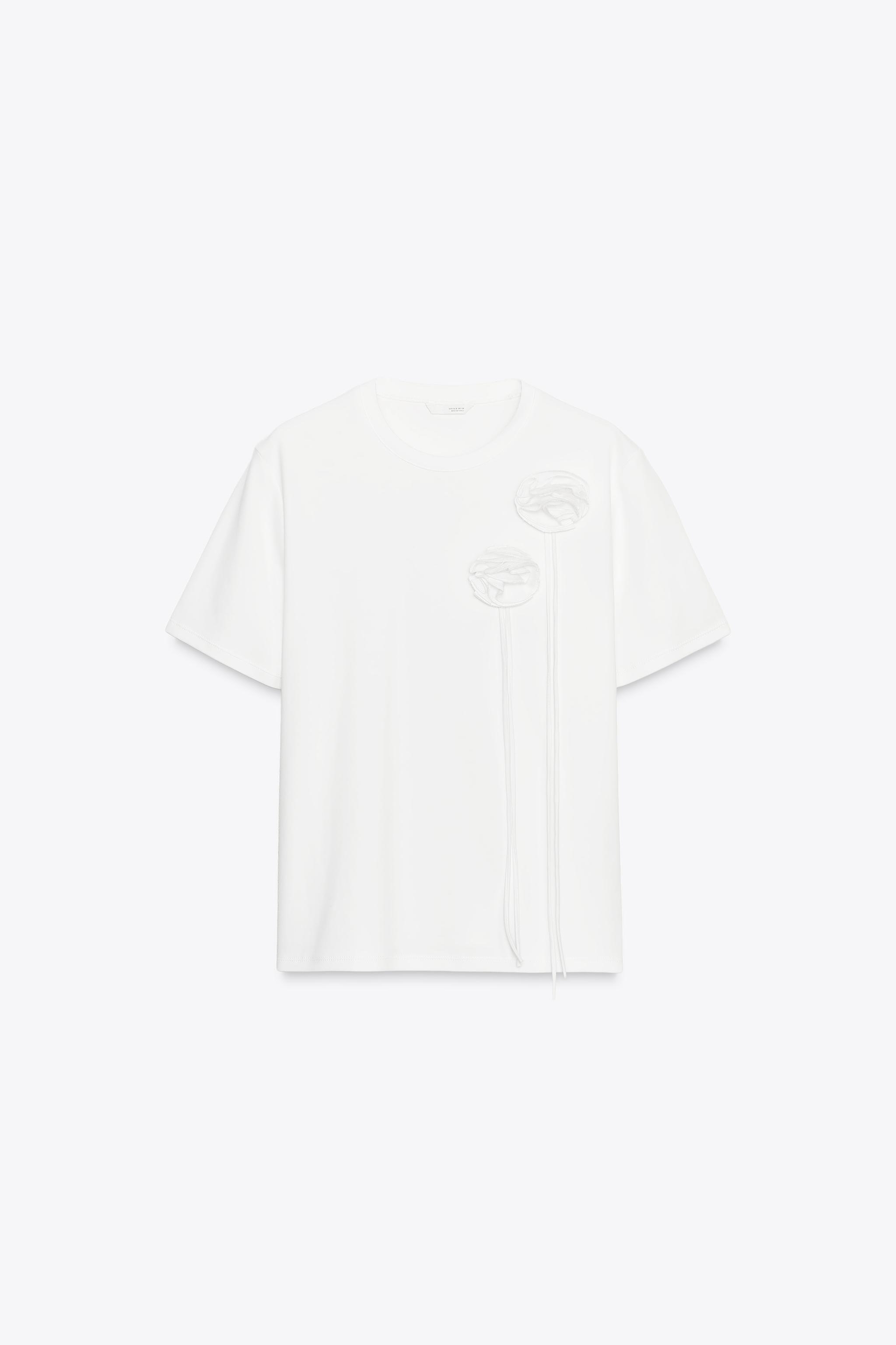 VOLUMINOUS FLORAL T-SHIRT