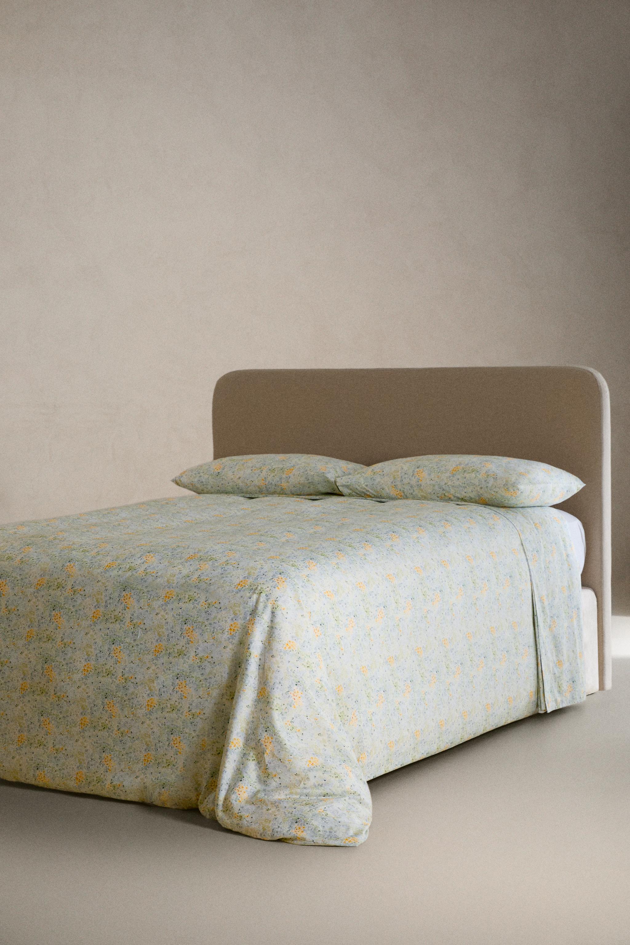 FLORAL PRINT DUVET COVER