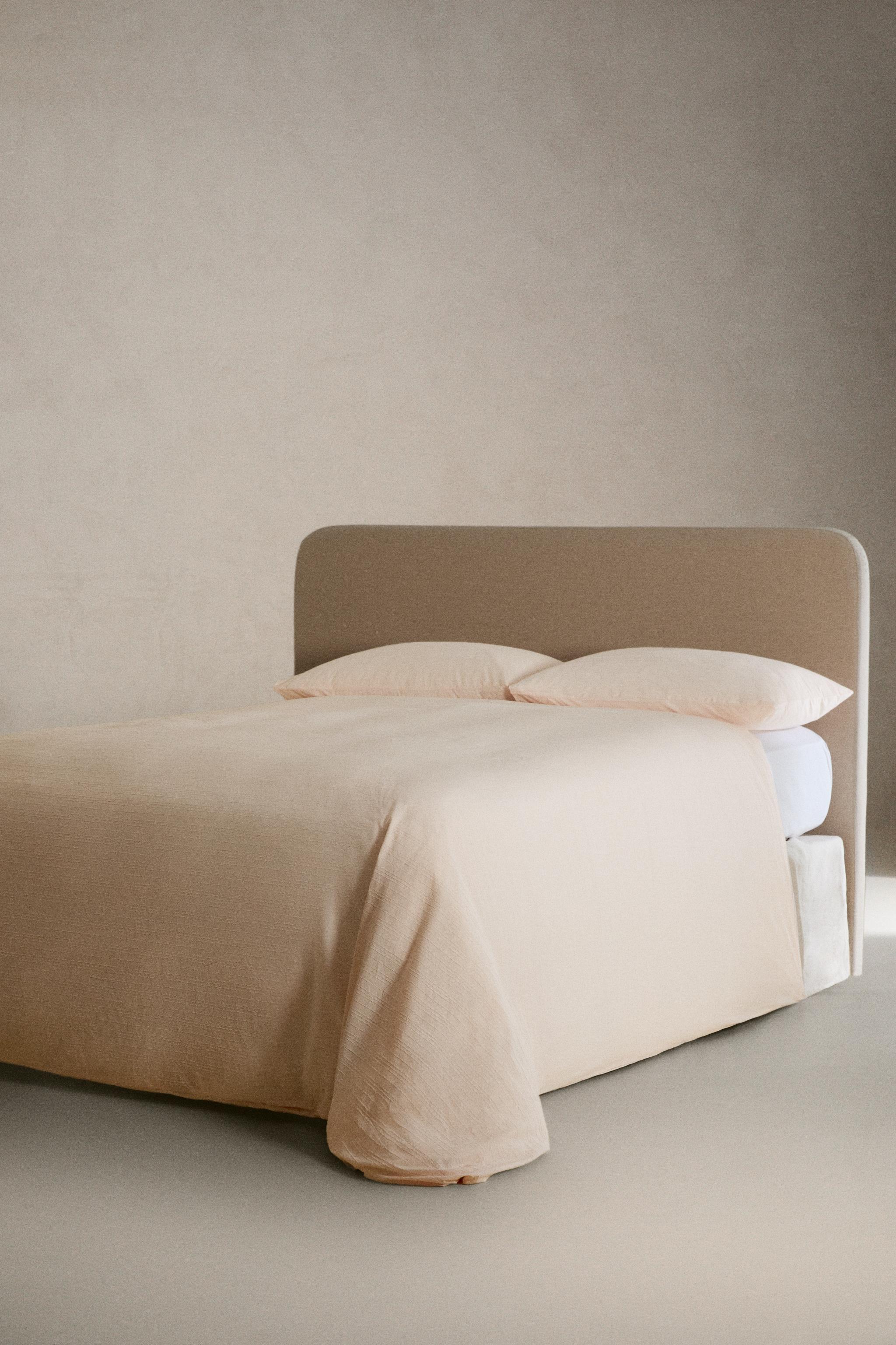 TEXTURED STRIPED DUVET COVER