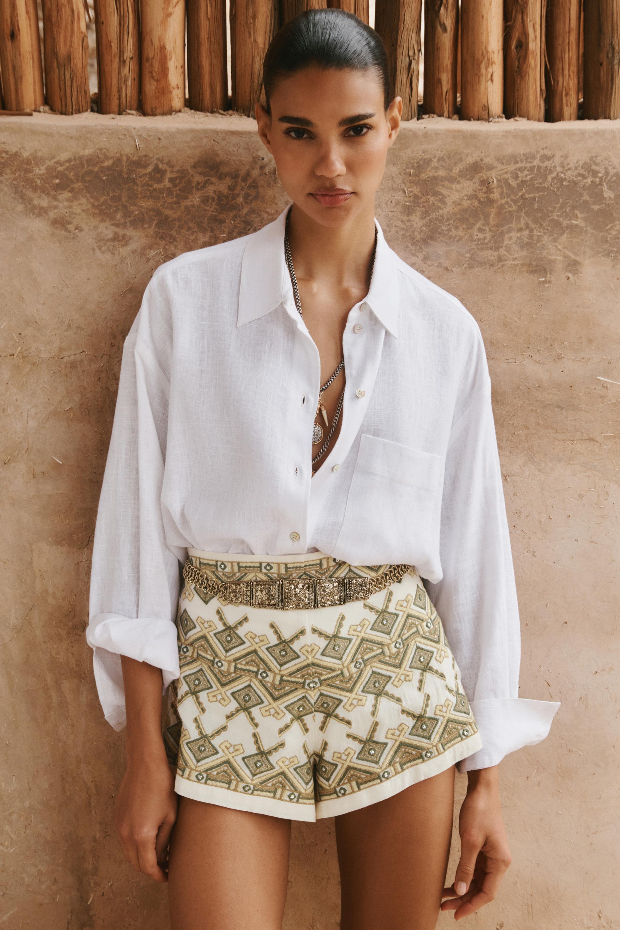 EMBROIDERED MIRROR SHORTS