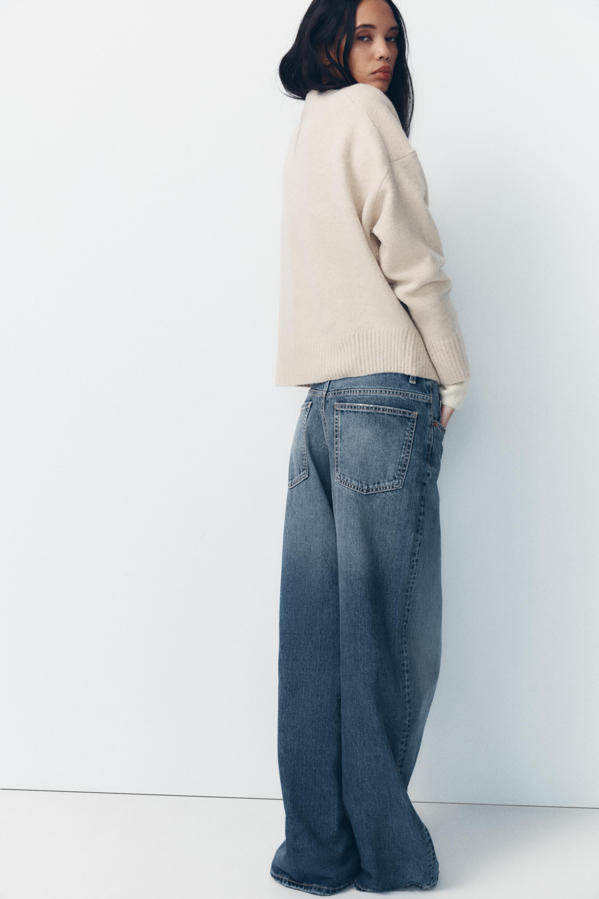 SOFT BASIC KNIT SWEATER