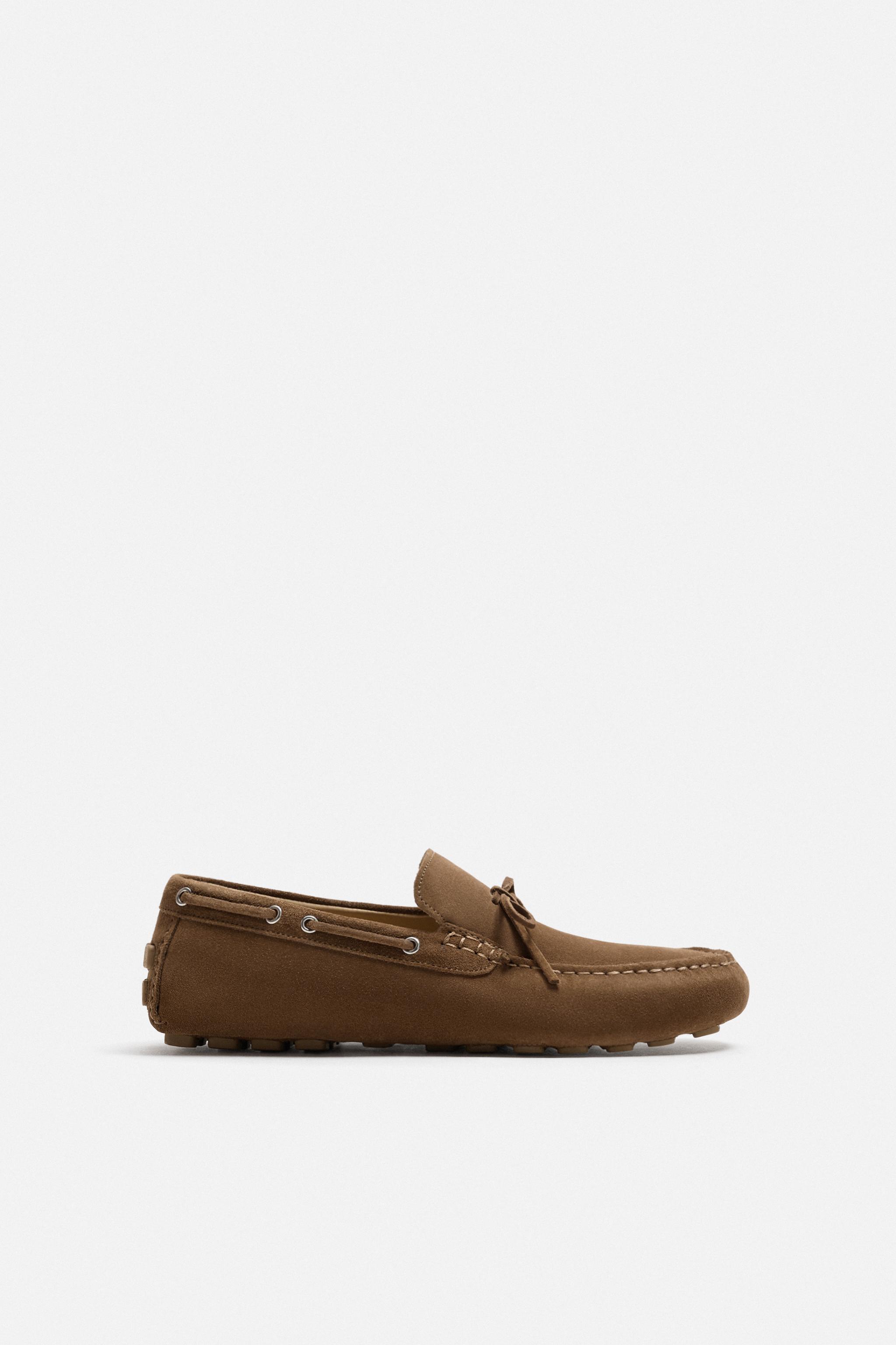CASUAL LEATHER LOAFERS