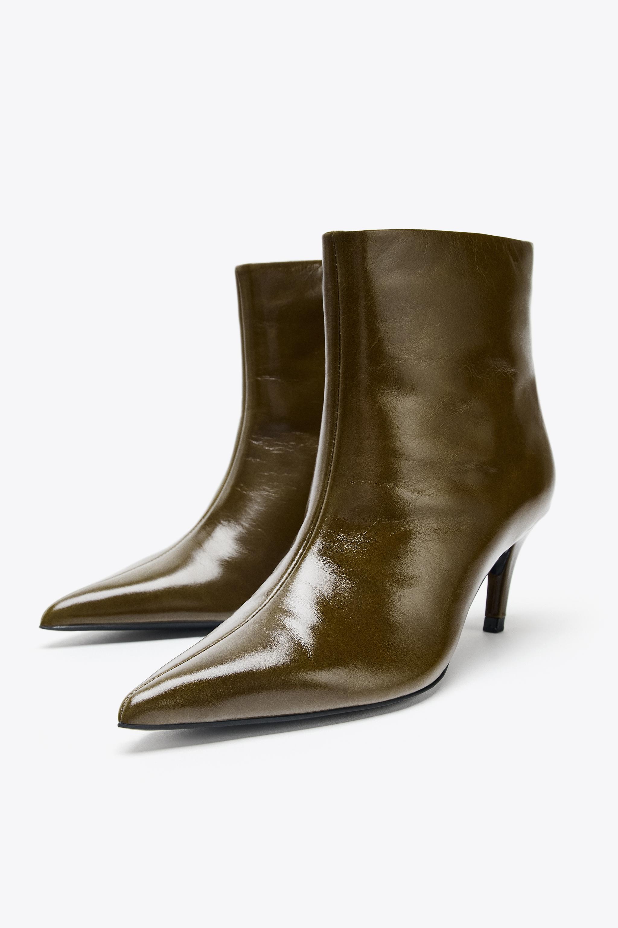 LEATHER CURVED HEEL ANKLE BOOTS