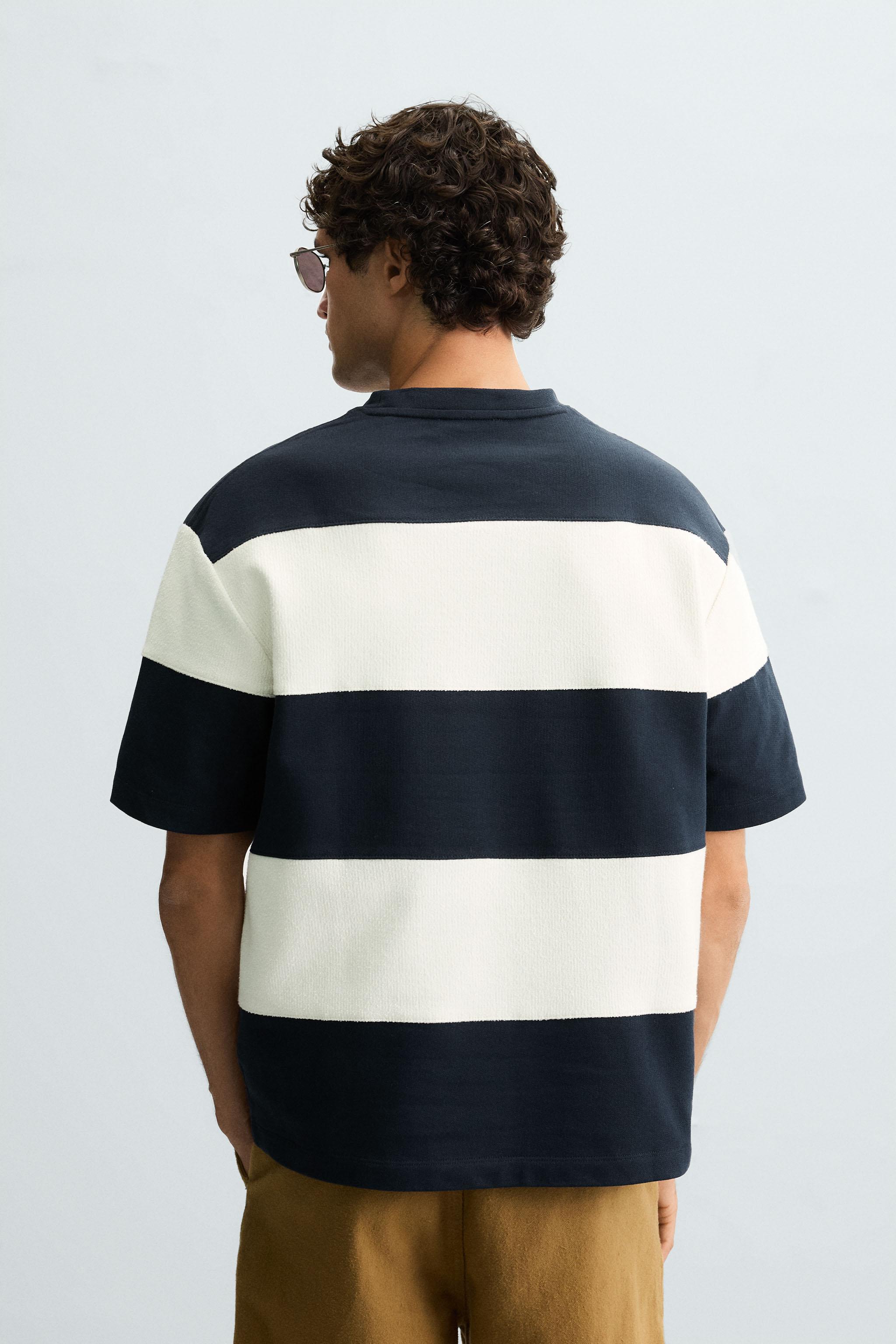 CONTRAST STRIPE SWEATSHIRT