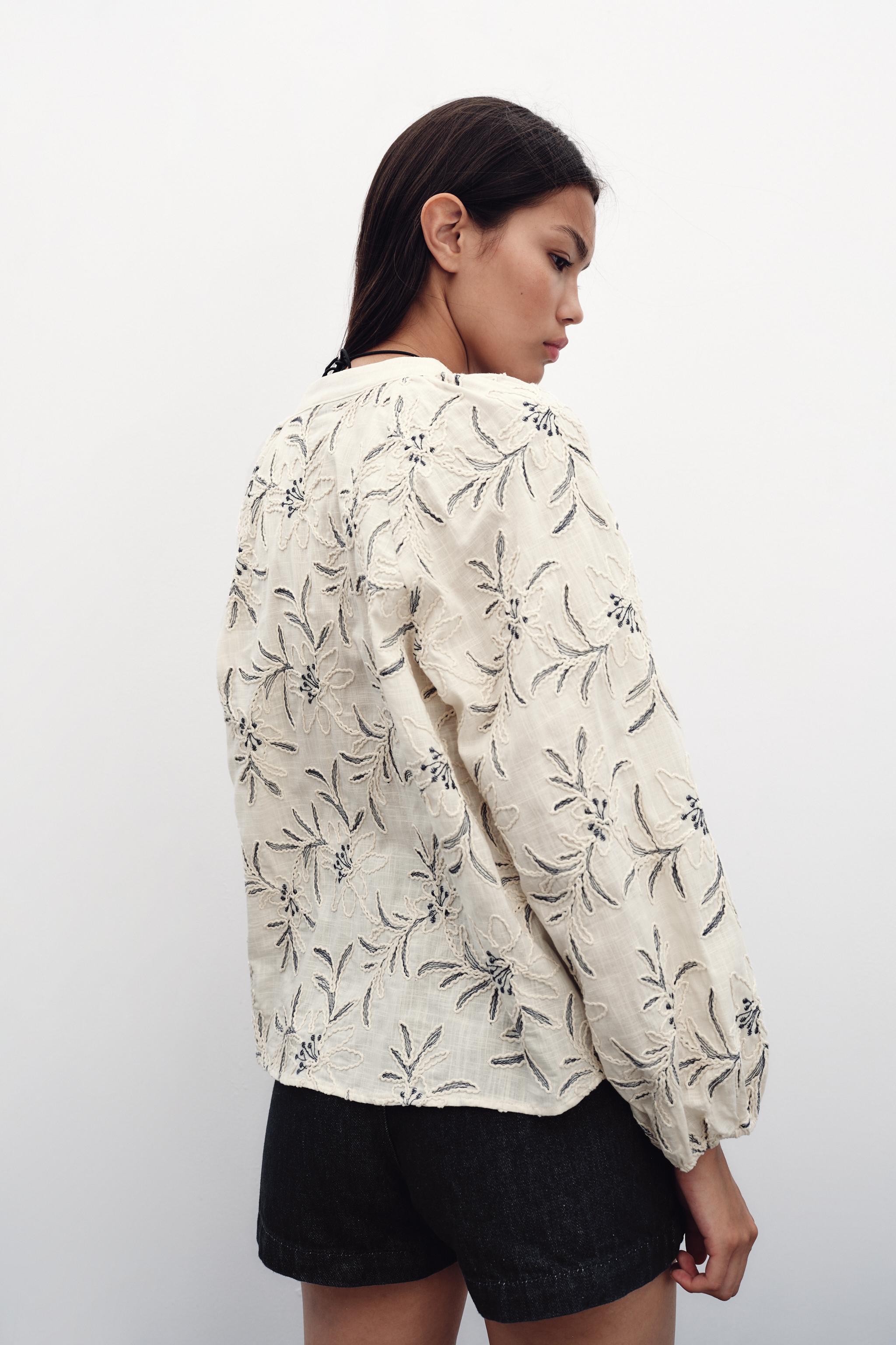 EMBROIDERED TEXTURED RUSTIC BLOUSE