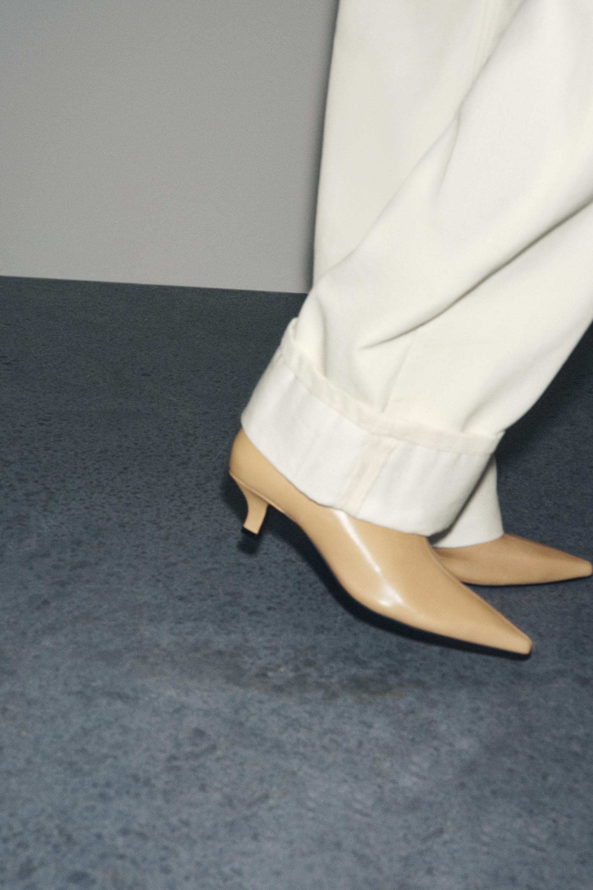 LEATHER HEELED ANKLE BOOTS