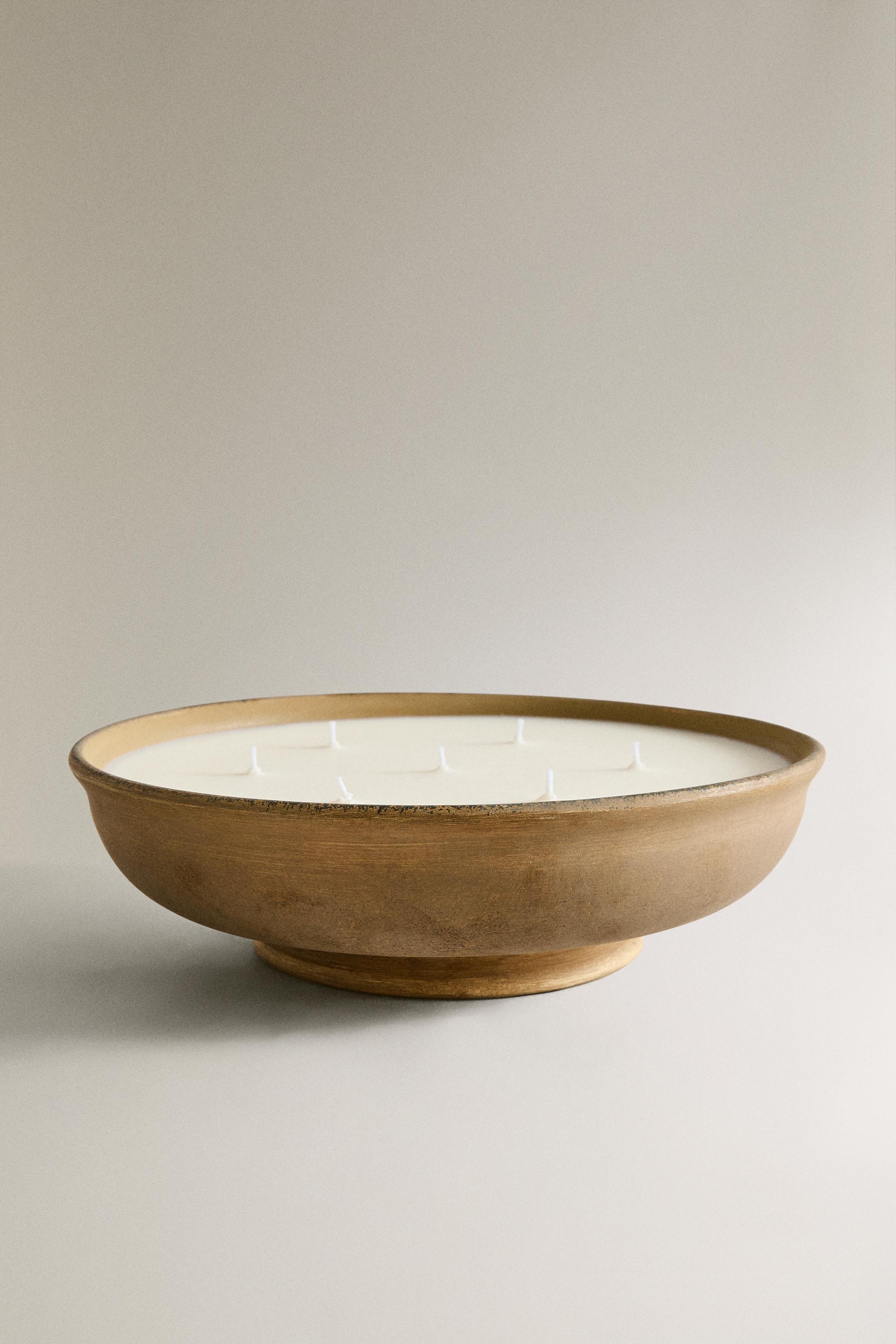 (1200 G) INCENSE LEATHER SCENTED CANDLE